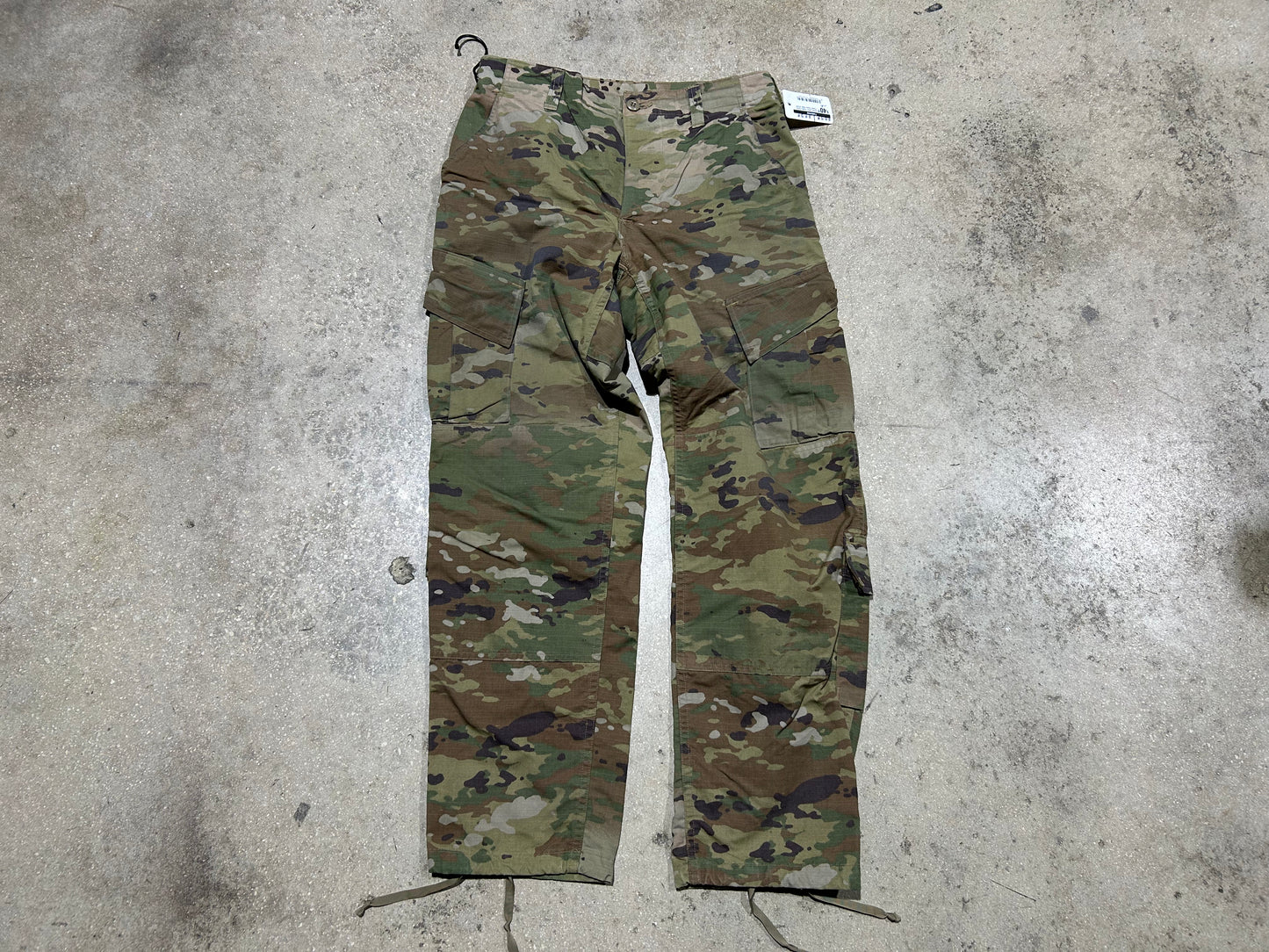 Army Camo Cargo Pants - Faded Green Size 32x32