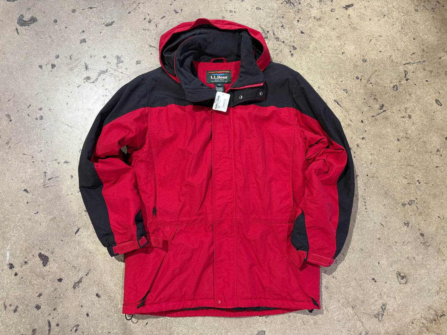 90s LL Bean Jacket - Red Size Medium