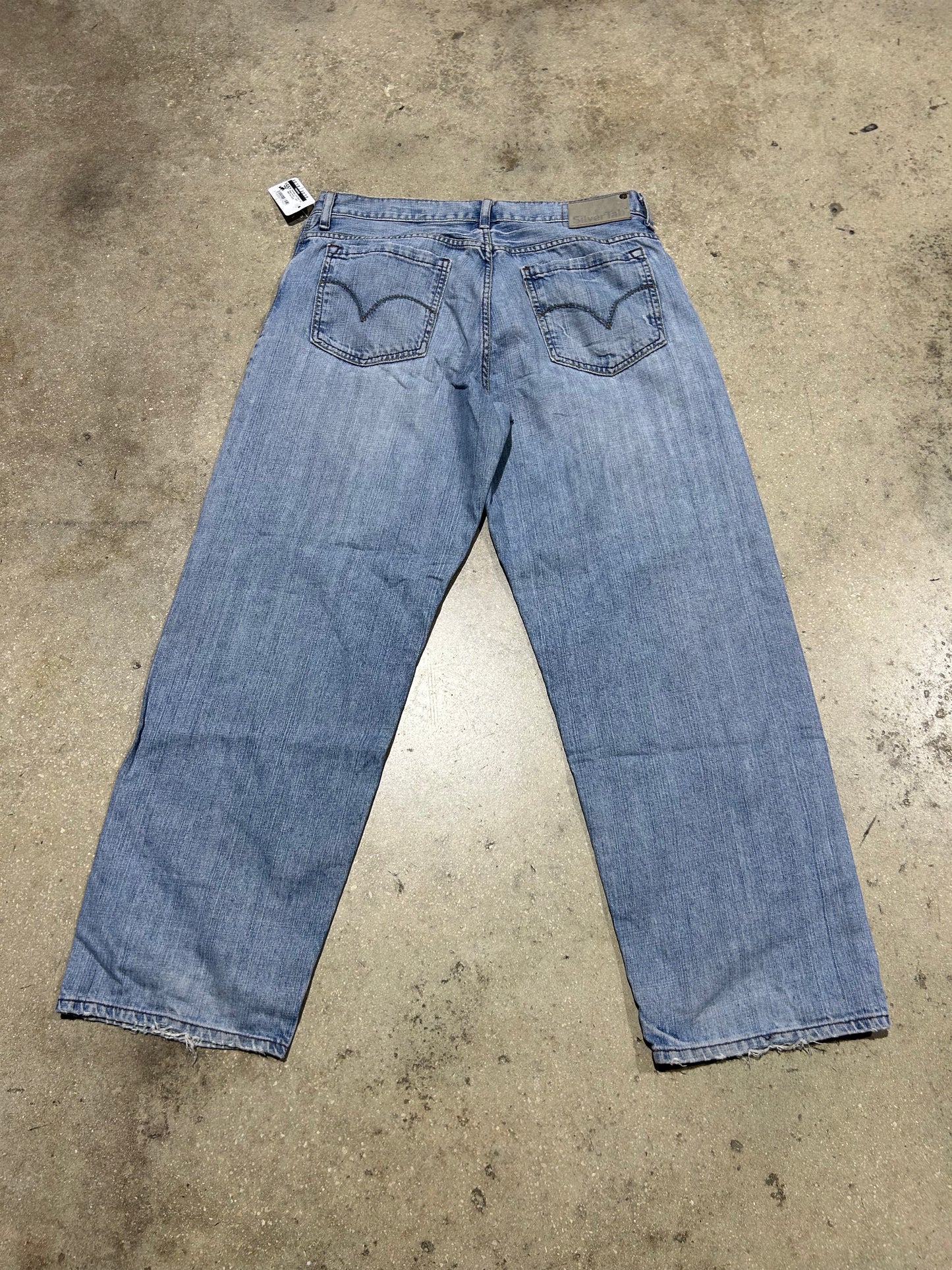Distressed Levis Silver Tab Baggy Denim - Light Wash Size 36x30