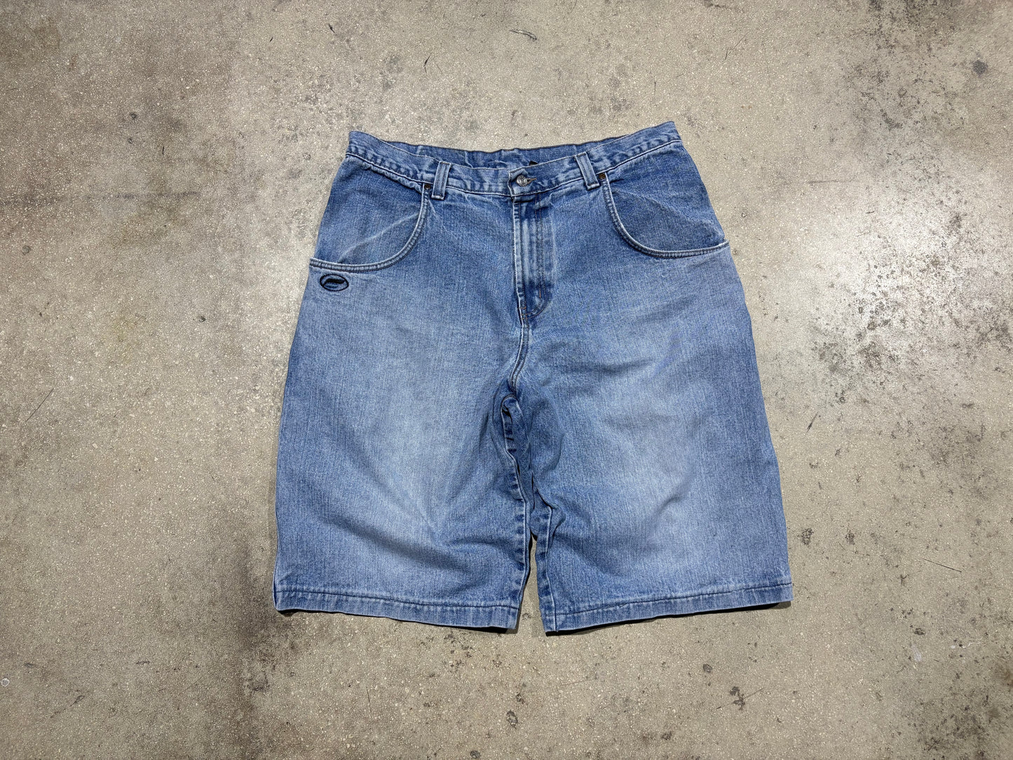 Flipkat Denim Shorts - Light Wash Size 38