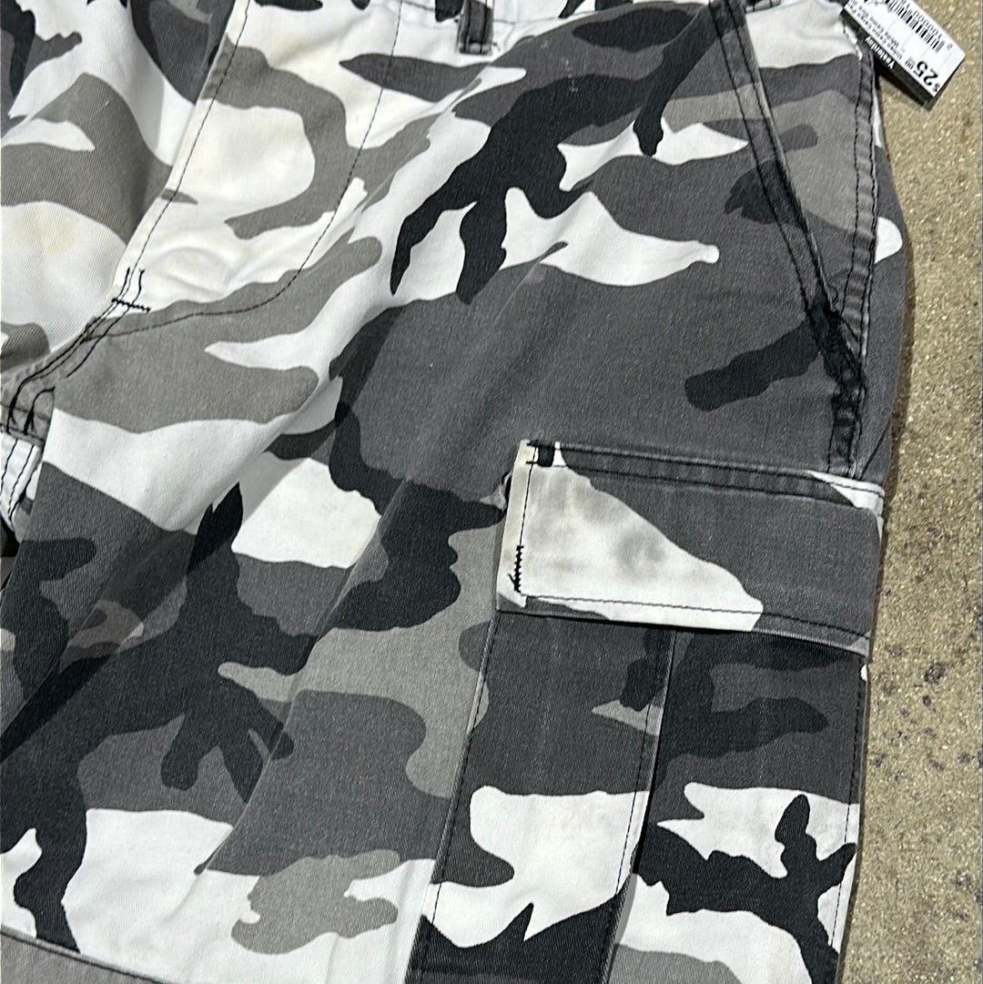 Urban Camo Cargo Pants - White Camo Size 30x32