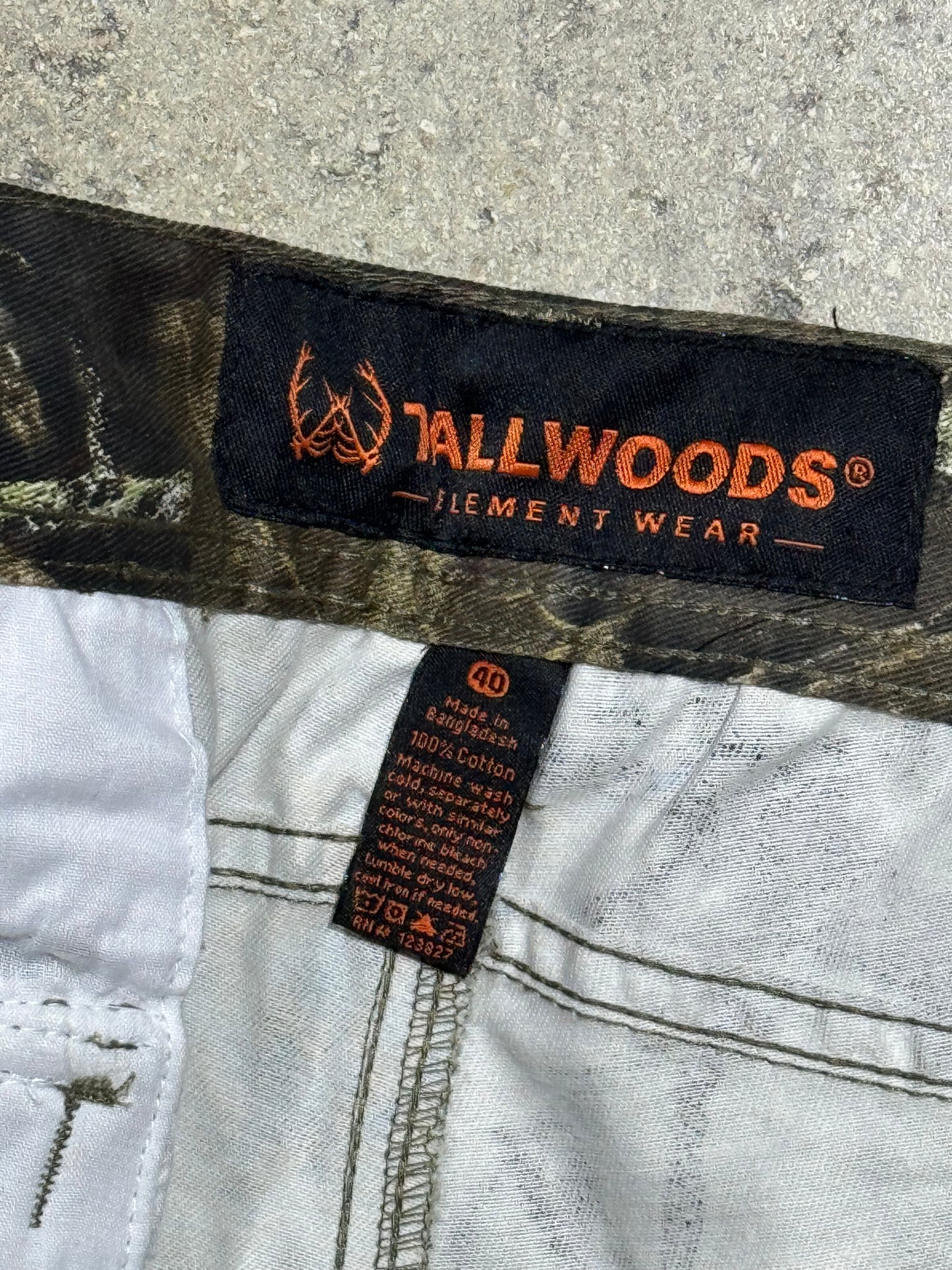 Tallwoods Real Tree Shorts Size 40