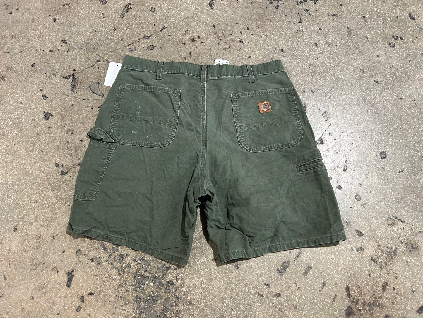 Carhartt Shorts - Olive size 36