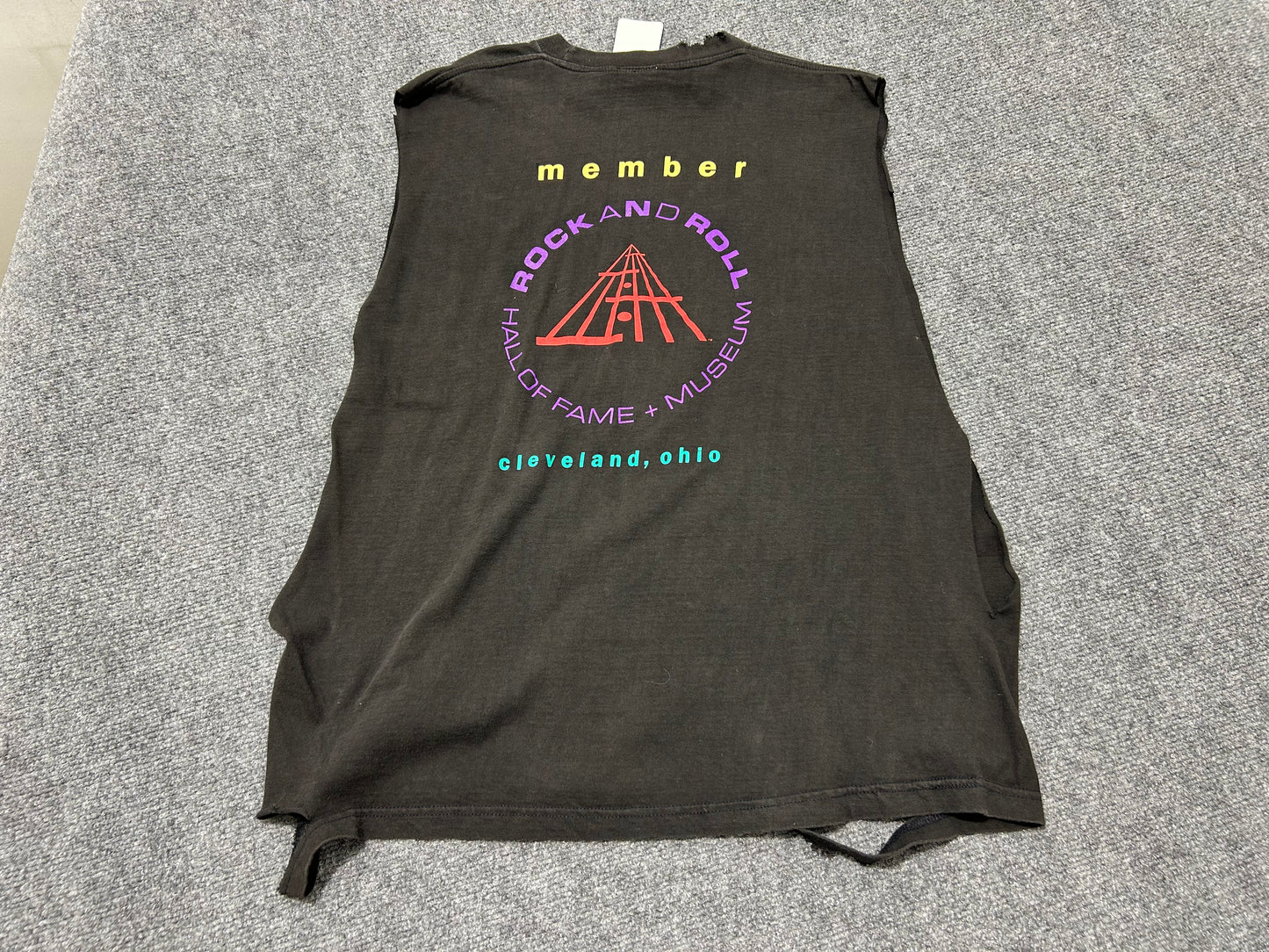 Cutoff Sleeveless Rock N Roll Hall Of Fame Tee - Black Size XL