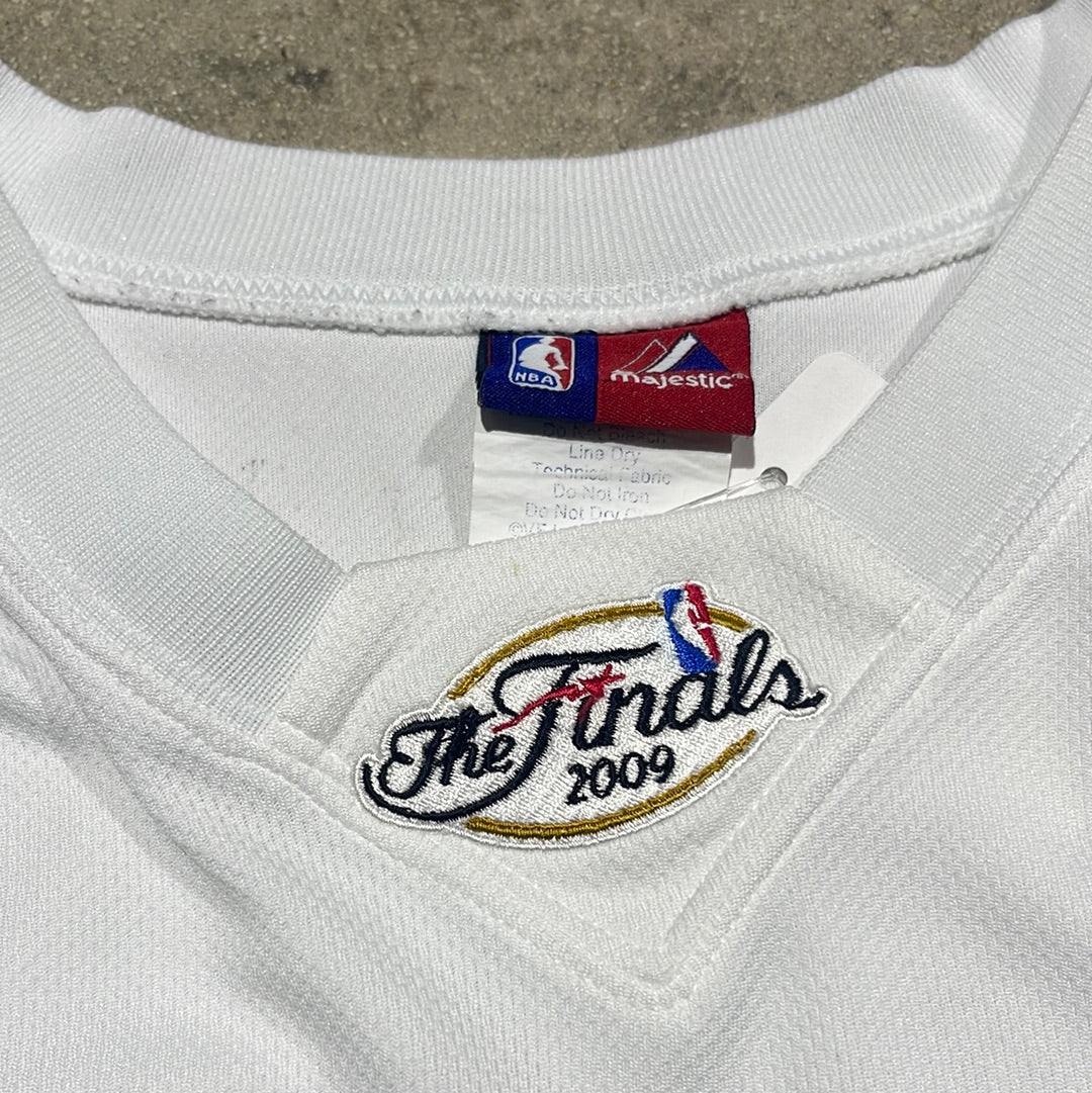 2009 Majestic LA Lakers Kobe Bryant Finals Jersey - White Size Large