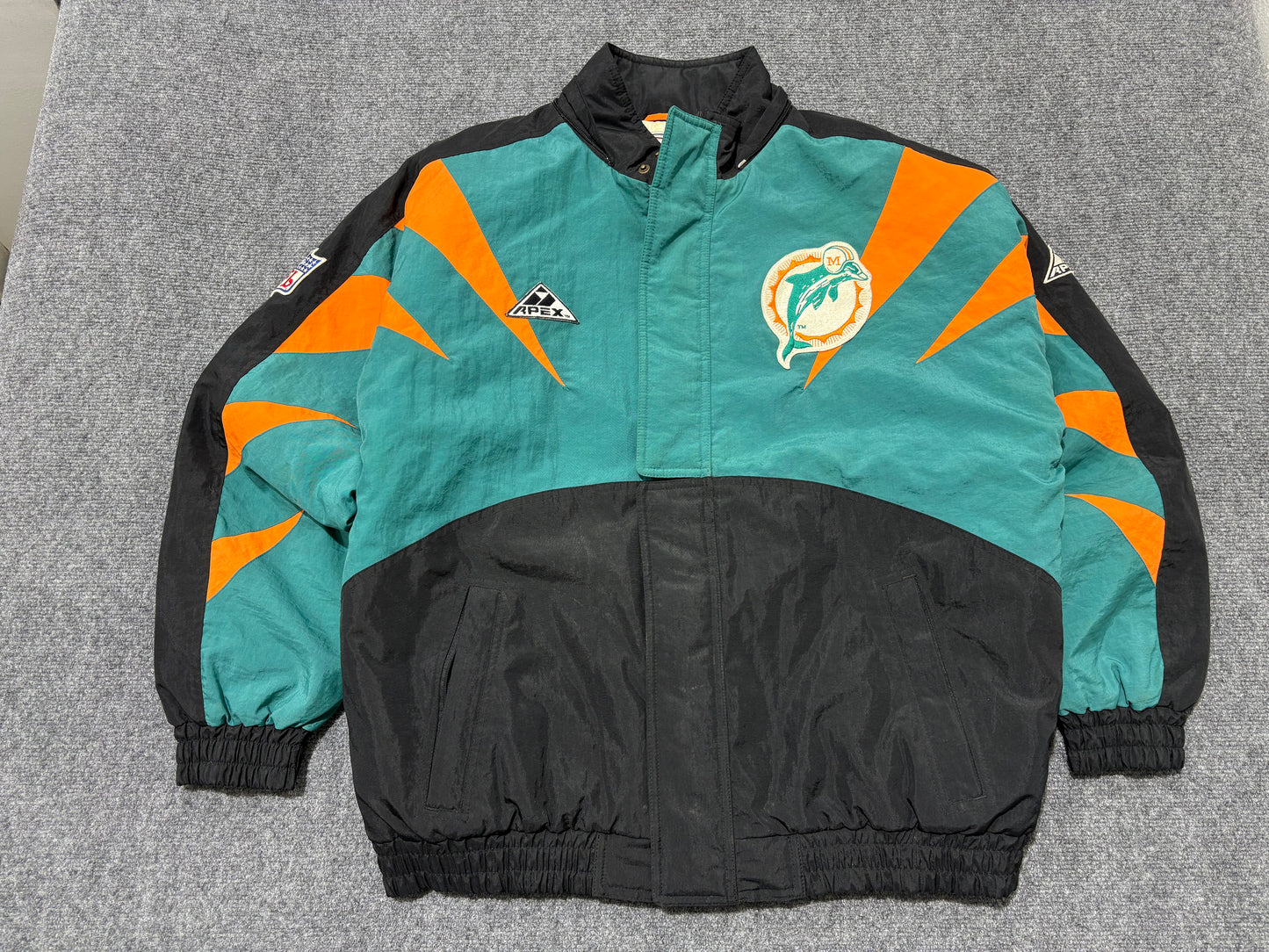 Apex One Miami Dolphins Puffer Jacket - Black Teal / Size Large