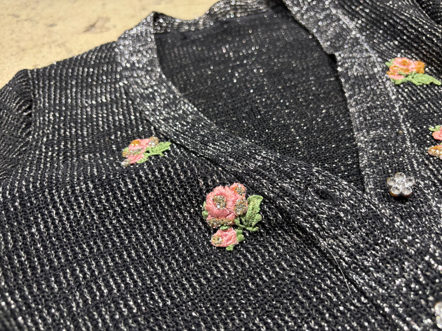 Womens Flower Glitter Cardigan - Black Size Small