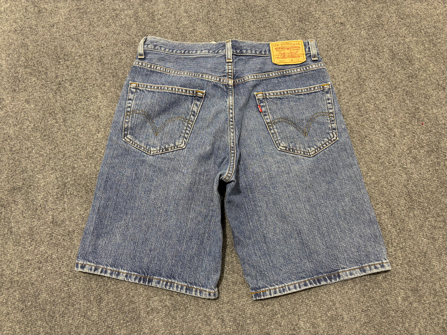 Levis 550 Denim Jean Shorts - Blue Size 32