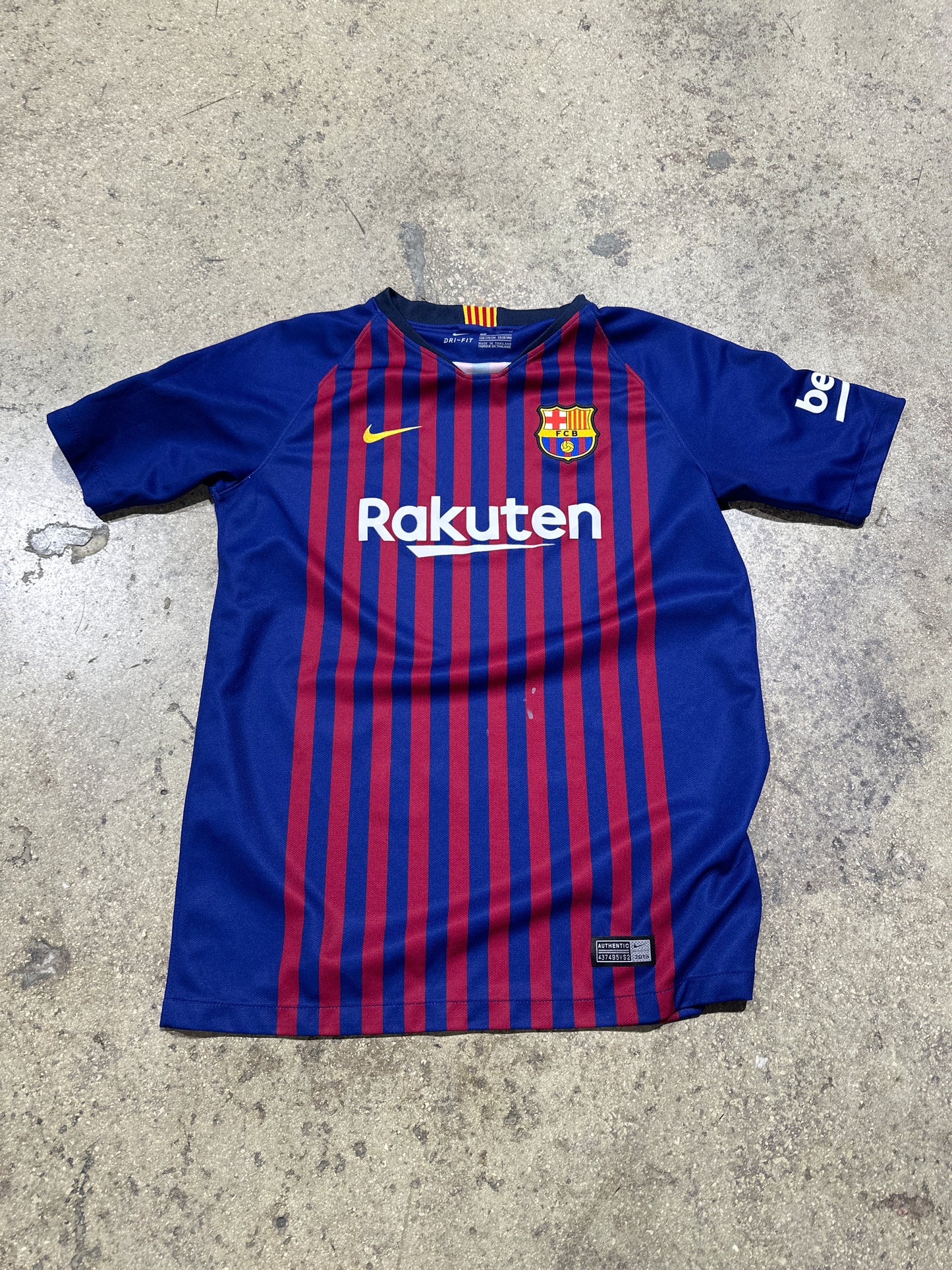 2018 Barcelona Hoome Jersey Size Youth XL