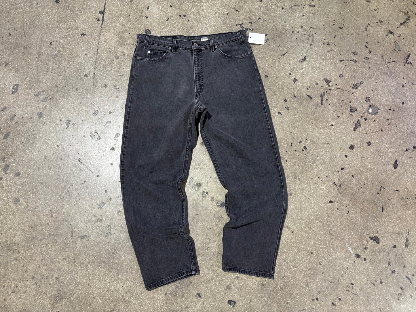 Levis Orange Tab 550 Denim Jeans - Washed Grey Size 38 x 30