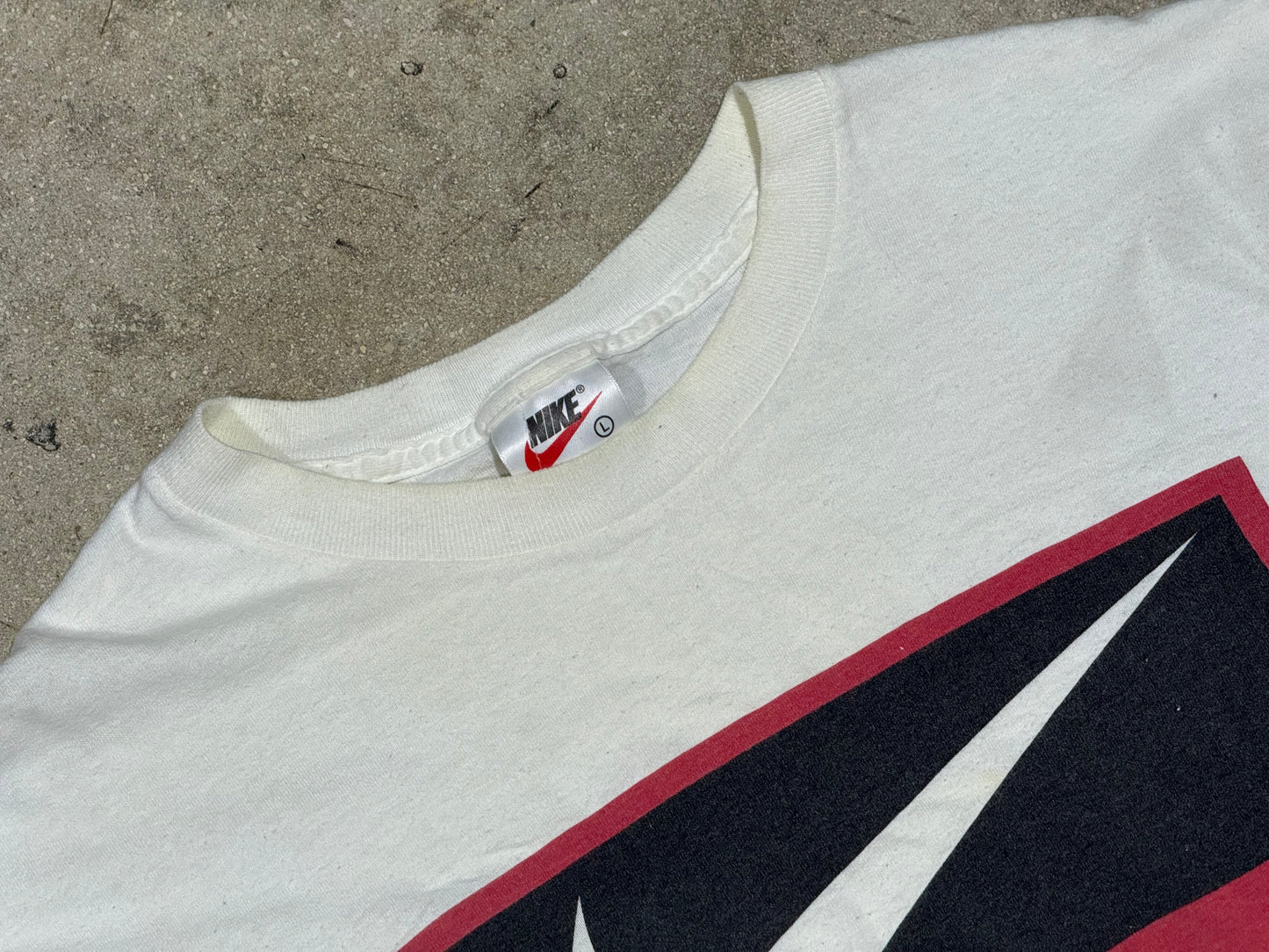 Nike Air Block Logo Tee - White Size Large