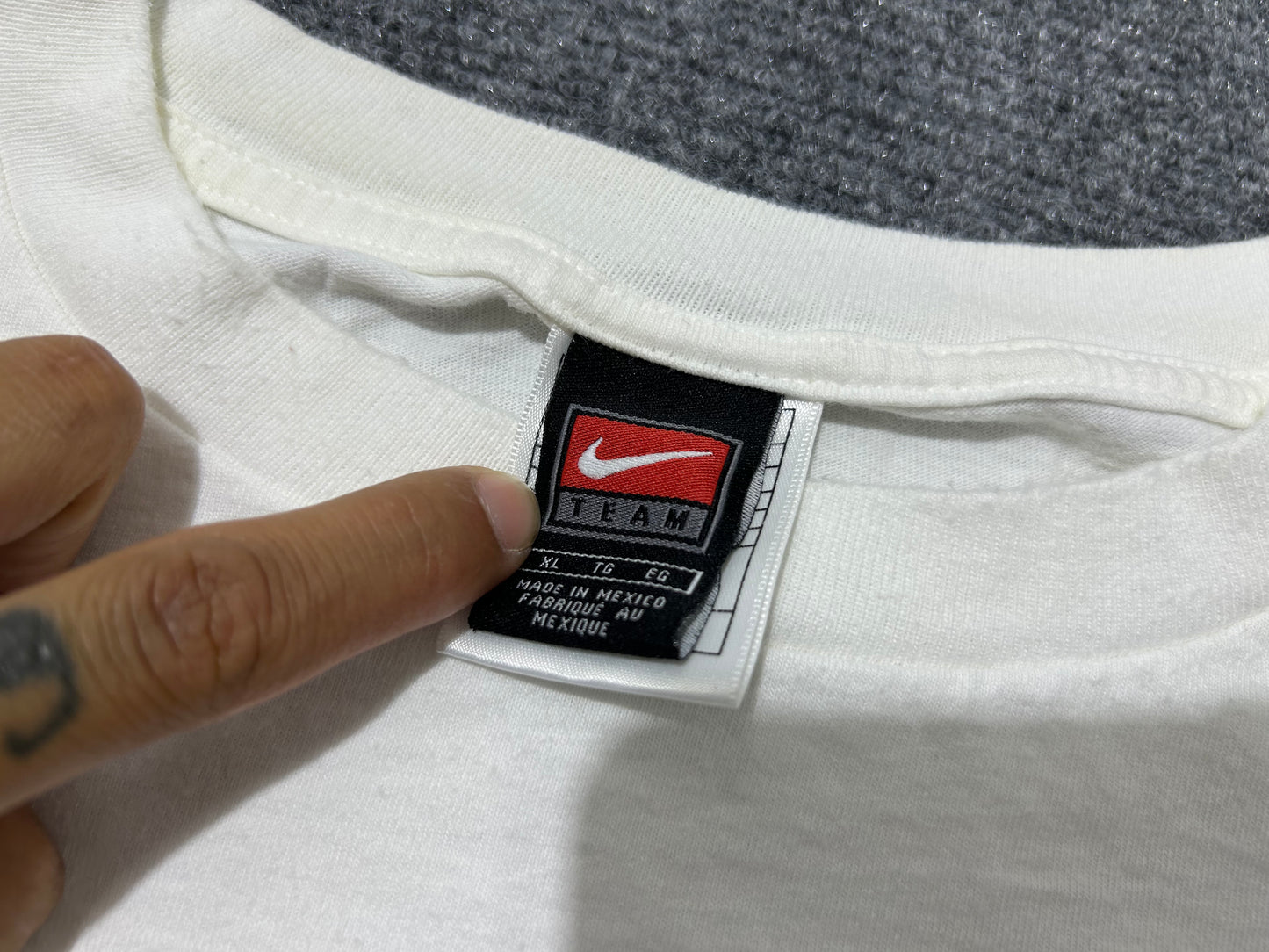 Nike Air Scooter Tee - White Size XL