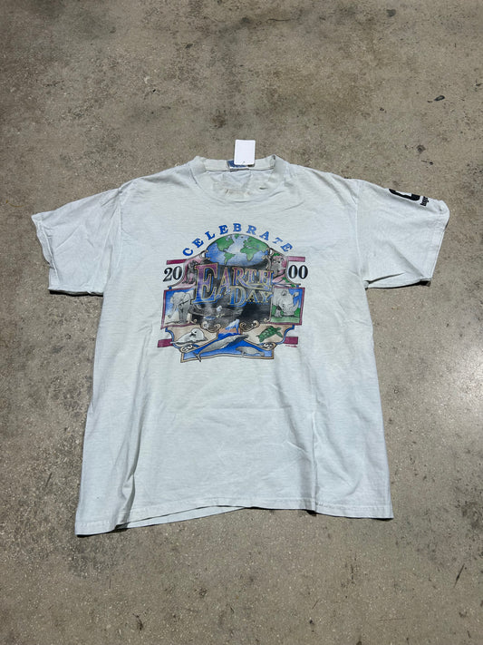 2000 Earth Day Tee - White Size Large