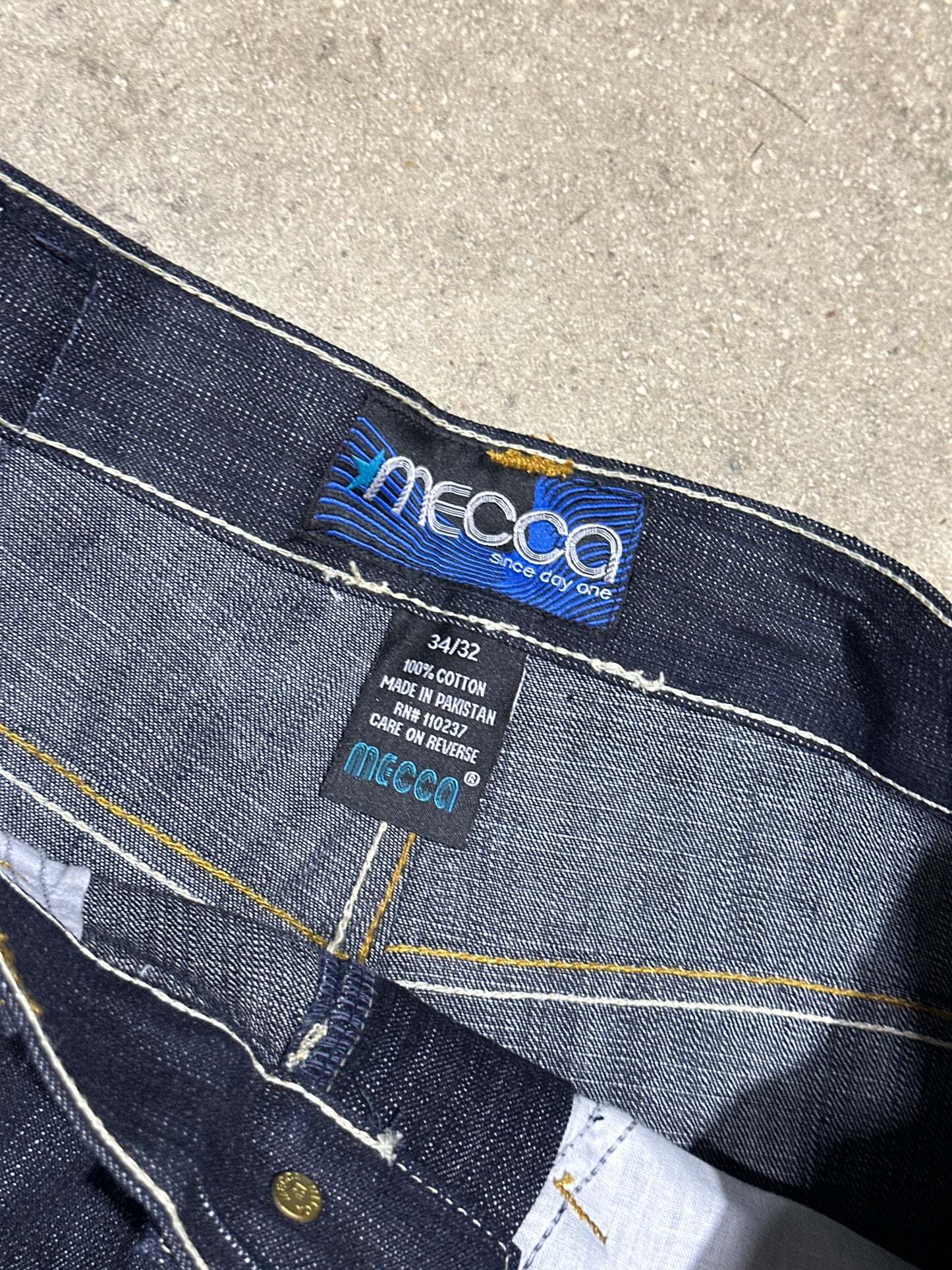 Mecca Embroidered Pocket Baggy Denim Jeans - Dark Wash Size 34x32