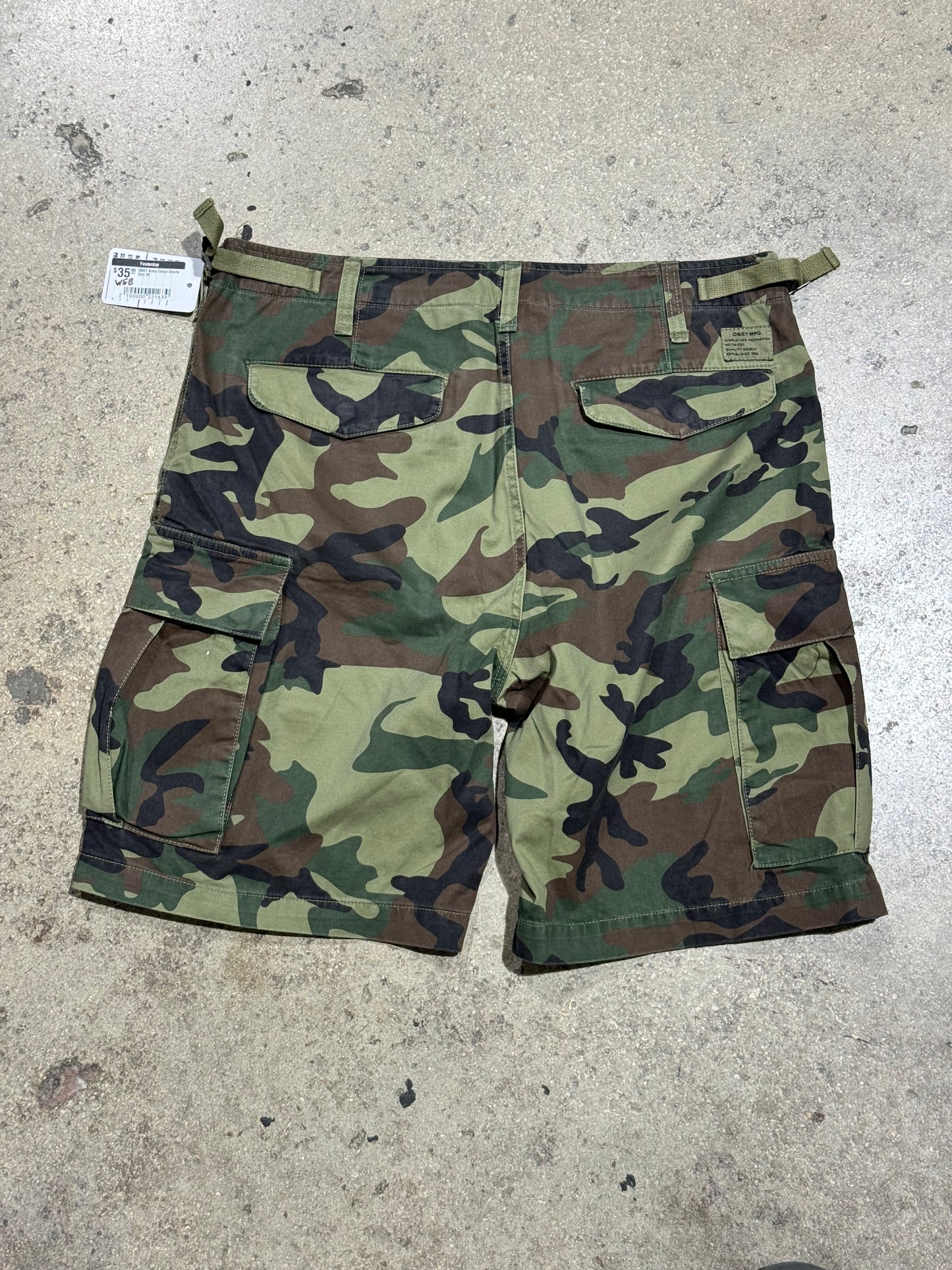 OBEY Army Cargo Shorts Size 32