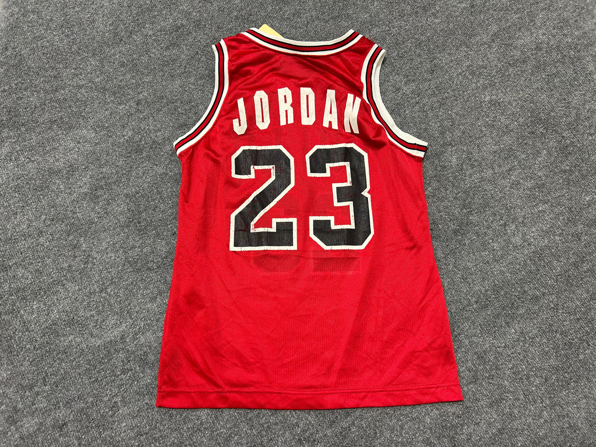 Chicago Bulls Michael Jordan #23 - Red Size Medium
