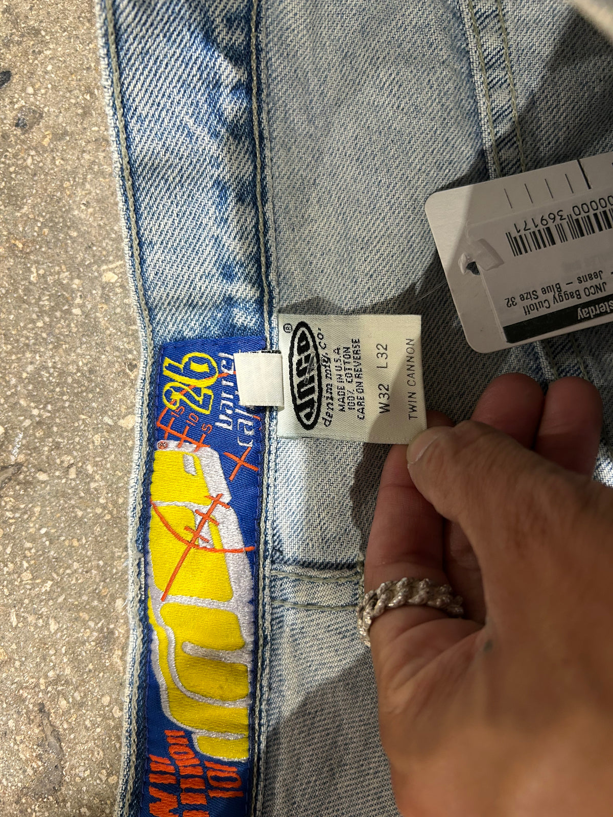 JNCO Baggy Cutoff Jeans - Blue Size 32