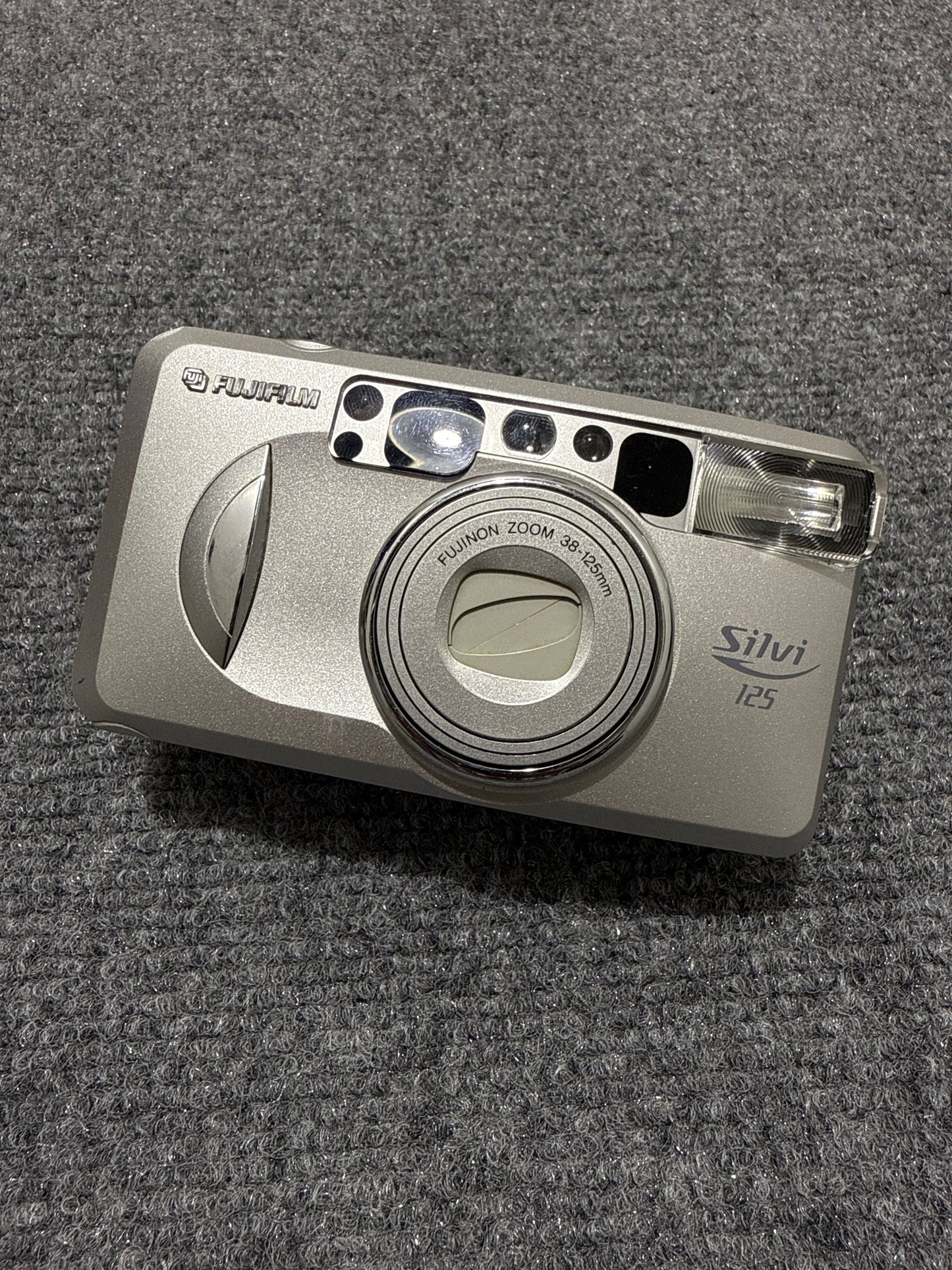 Fujifilm Silvi 125 Film Camera