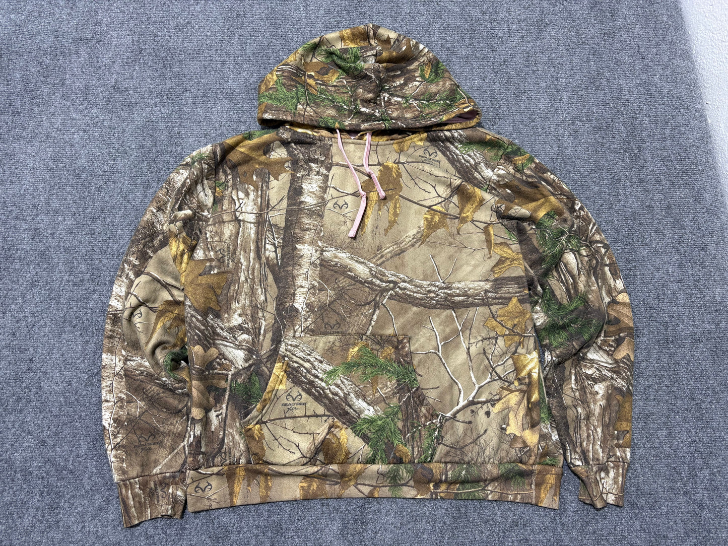 Realtree Pull Over Hoodie - Camo / Pink Size Youth XL