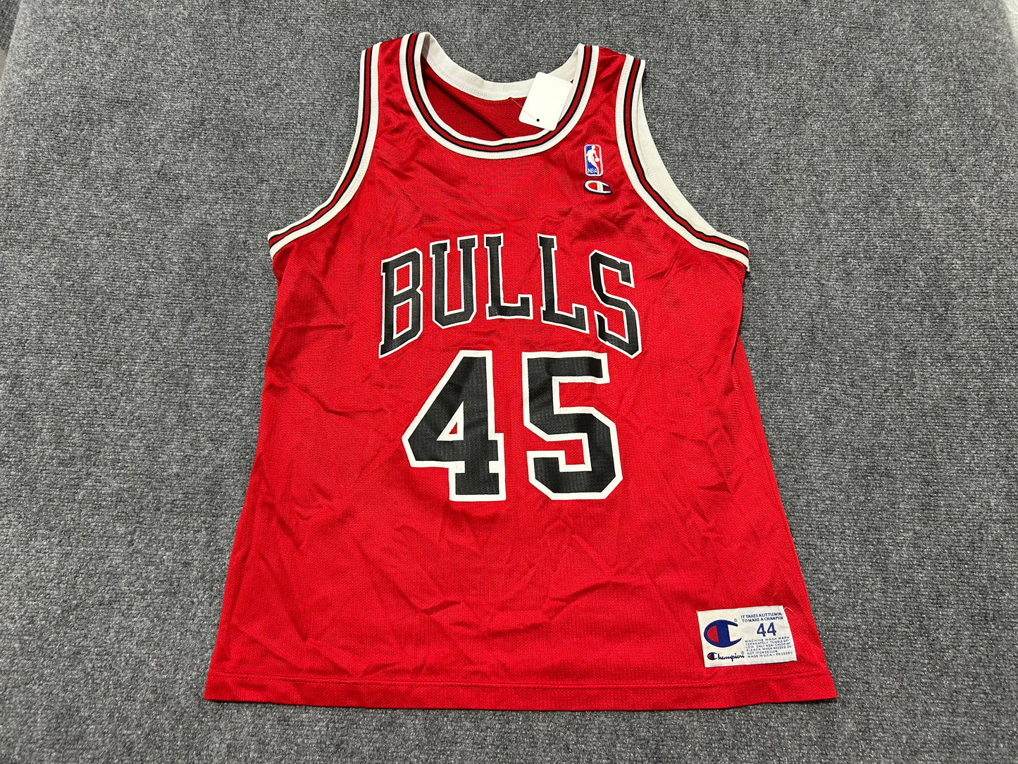 Michael Jordan Chicago Bulls #45 Basketball Jersey - Red Size XL