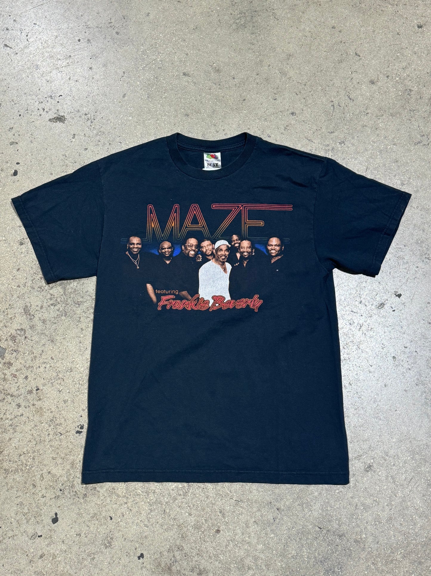 Maze Featuring Frankie Beverly Tee - Black Size Medium