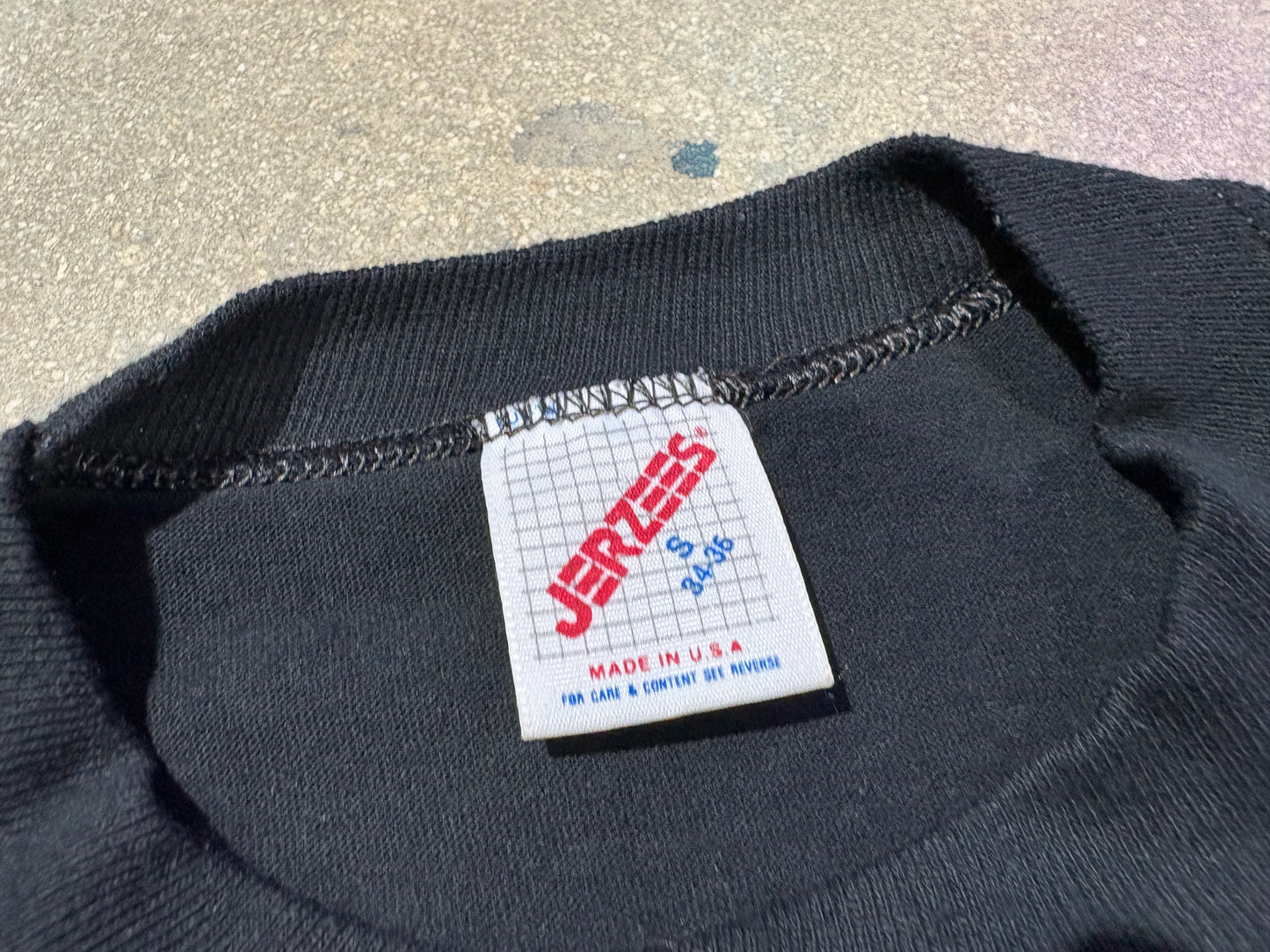 2010 Shakira She Wolf Tour Tee - Black Size Small