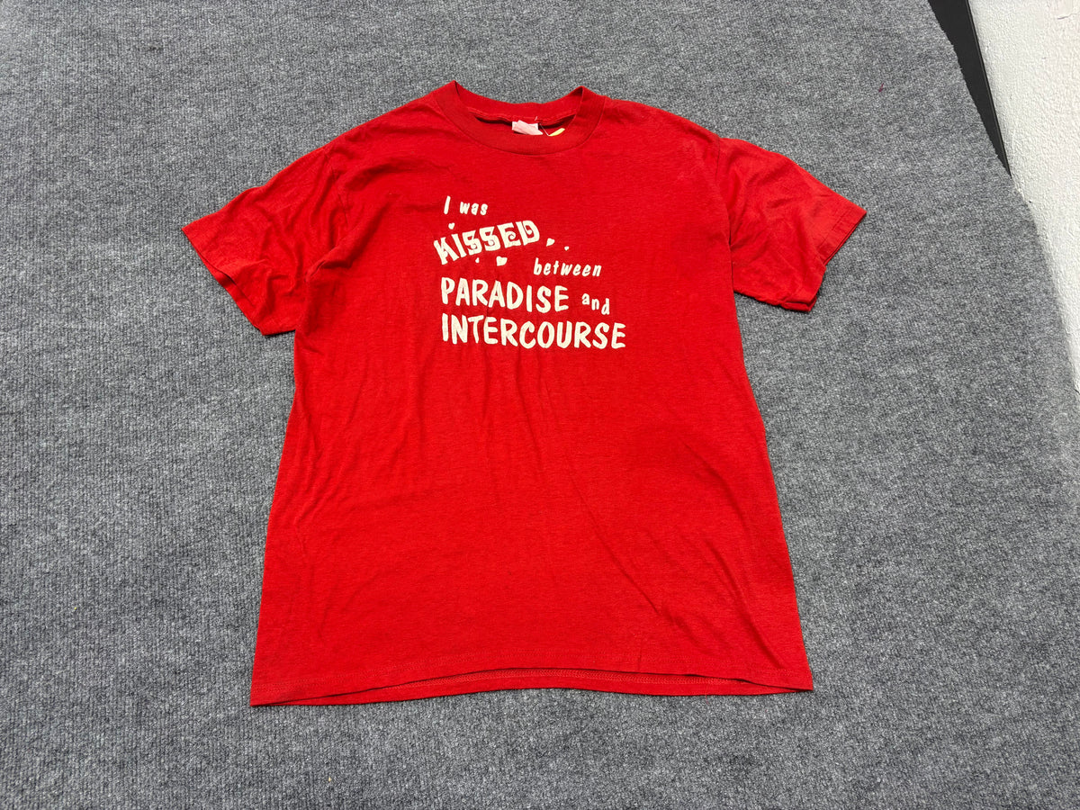 I Was Kissed Between Paradise and Intercourse Tee - Red Size XL