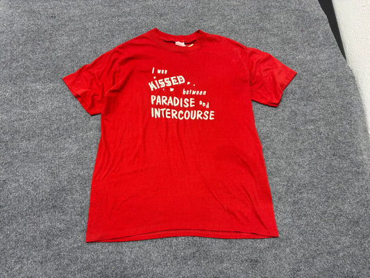 I Was Kissed Between Paradise and Intercourse Tee - Red Size XL