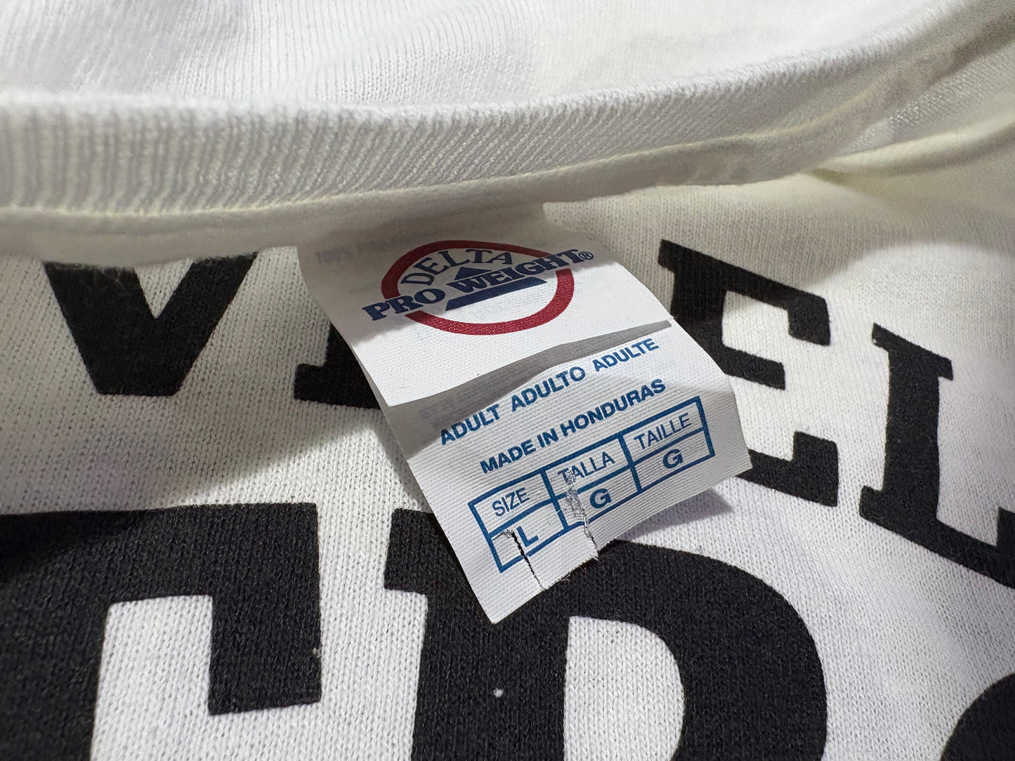 Vive El Futbol Telemundo Tee - White Size Large