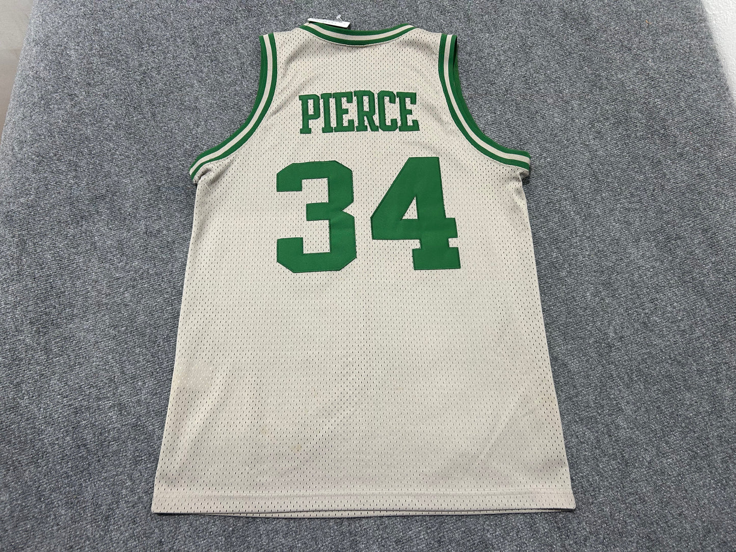 Boston Celtics Paul Pierce #34 Basketball Jersey - Gray size Medium