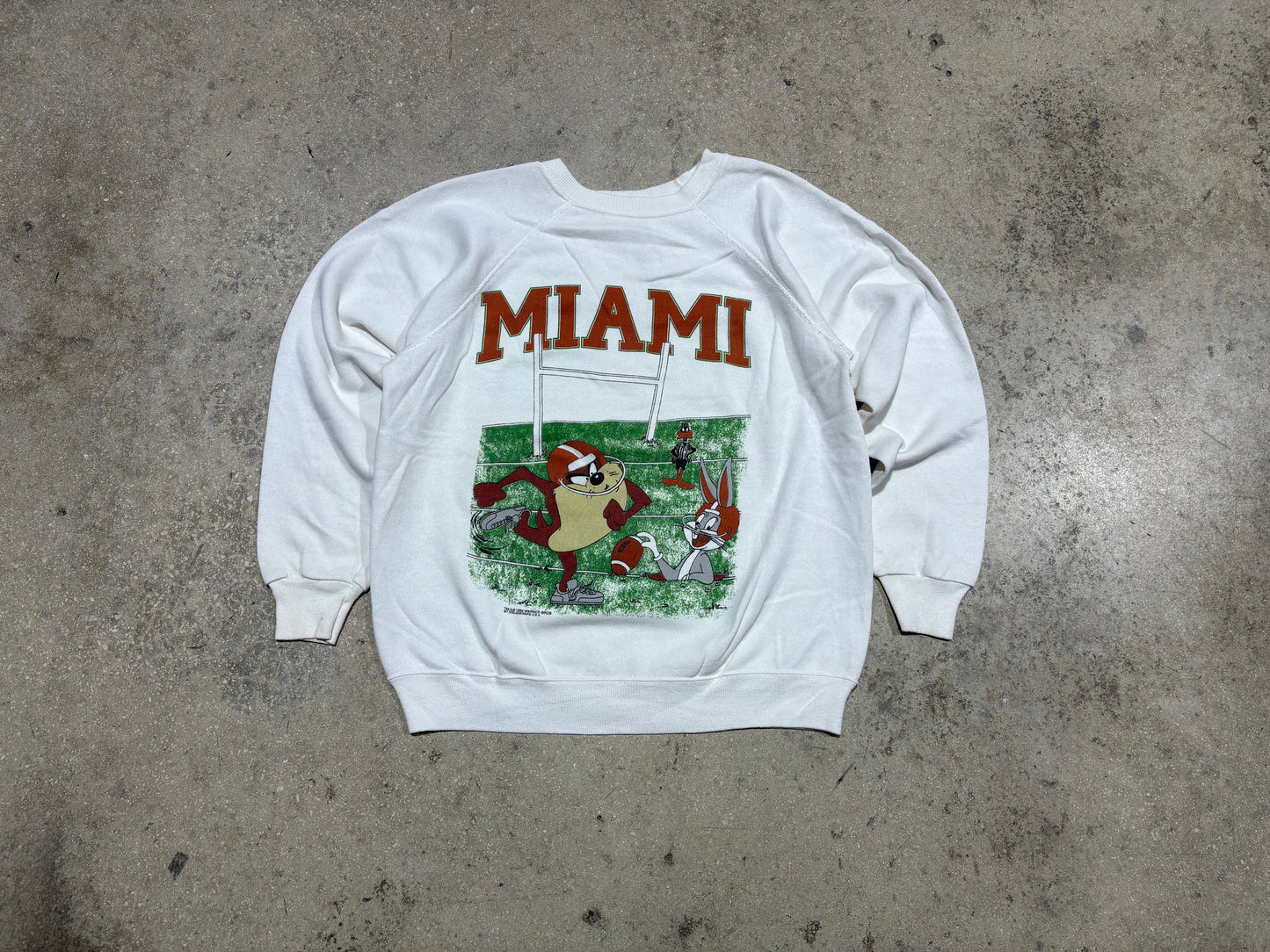 Miami Hurricanes Looney Tunes Sweater -White Size Large