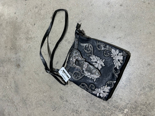 Leather Embroidered Purse - Black