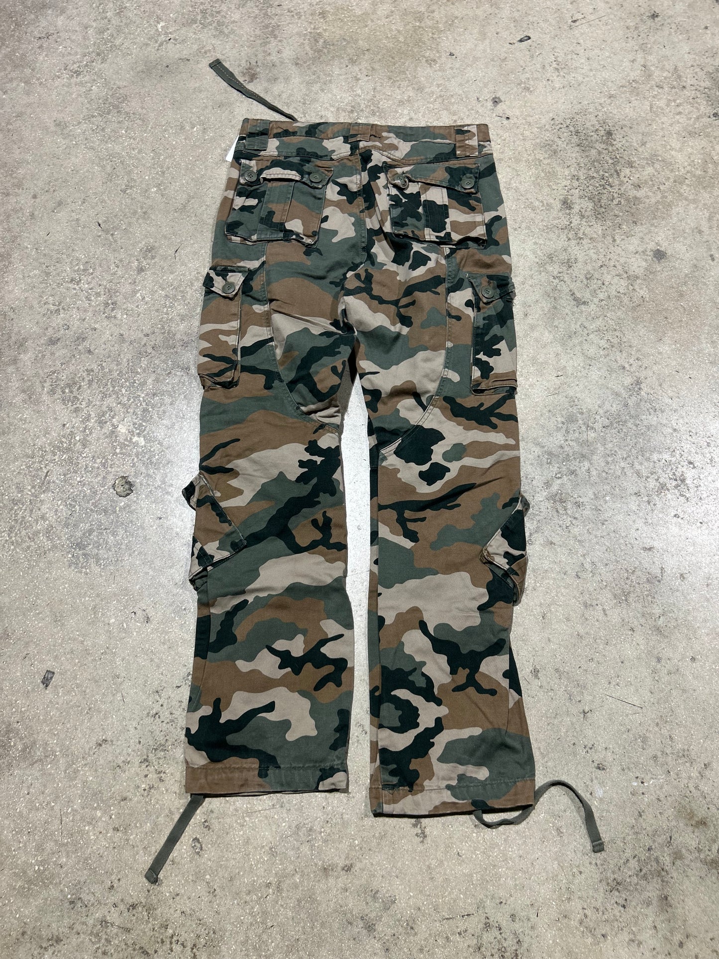 8 Pocket Ugly Camo Cargo Pants - Multi Size Medium
