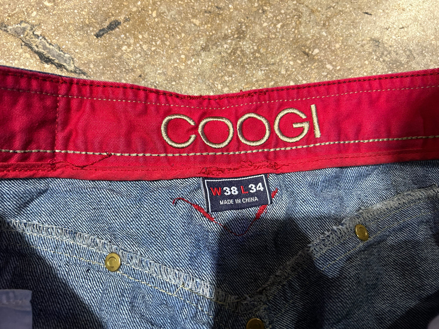 Coogi Embroidered Pocket denim Jeans - Dark Wash Size 38 x 34