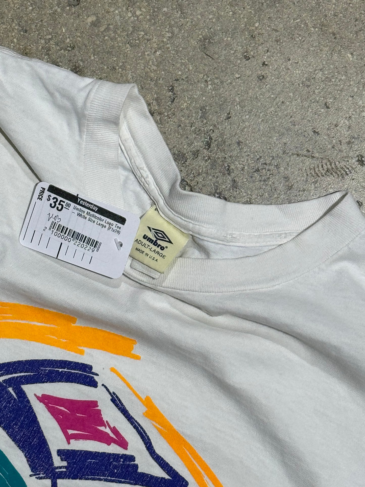 Umbro Multicolor Logo Tee - White Size Large