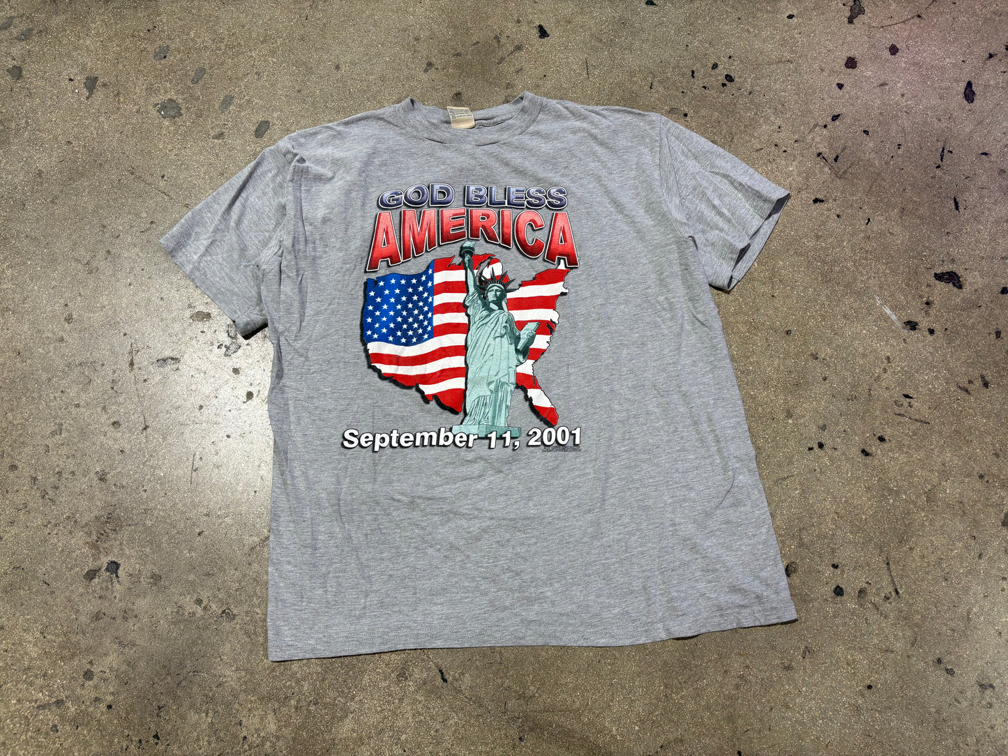 2001 God Bless America 9/11 Memoerial Tee - Grey Size XXL