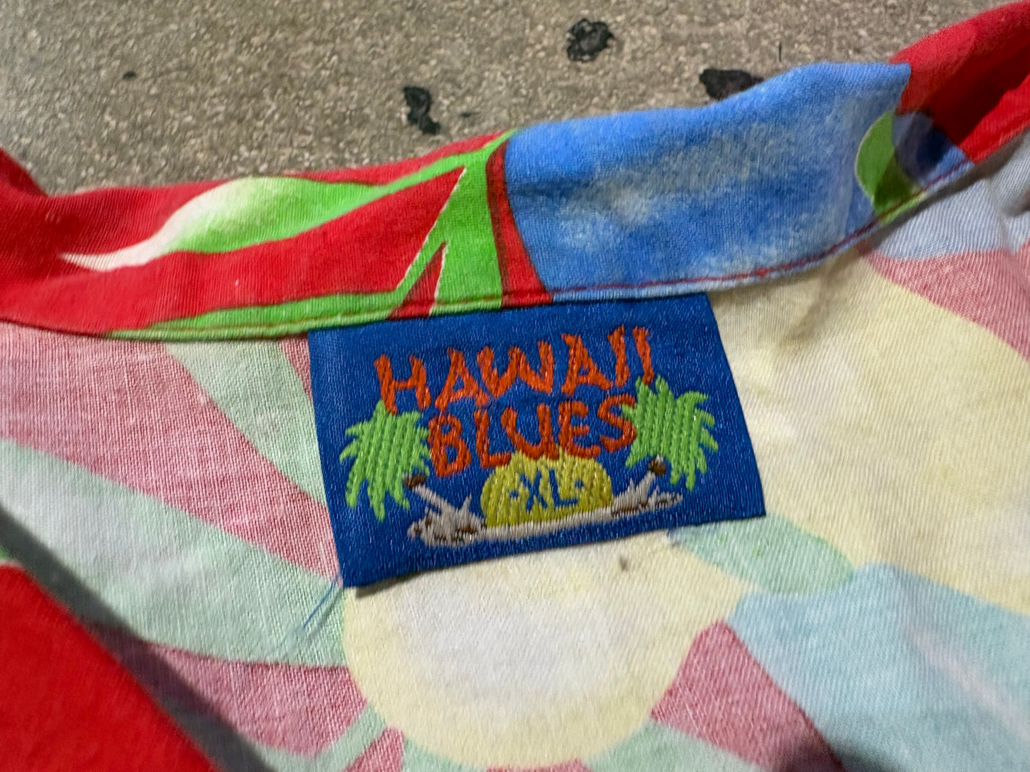 Hawaii Blues Floral Hawaiian Shirt - Red Size XL