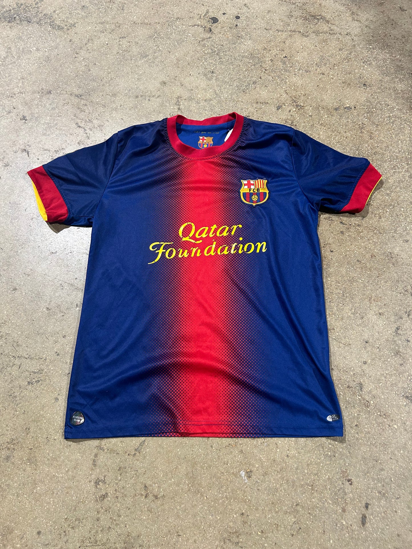 Barcalona Soccer Jersey - Navy/Red Size Medium