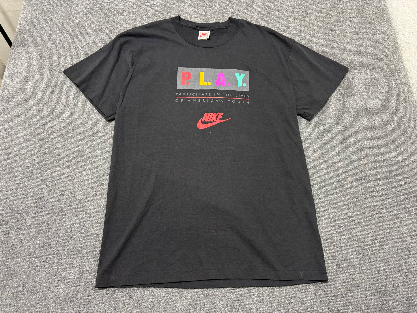 Nike PLAY Miami Tee - Black Size XL