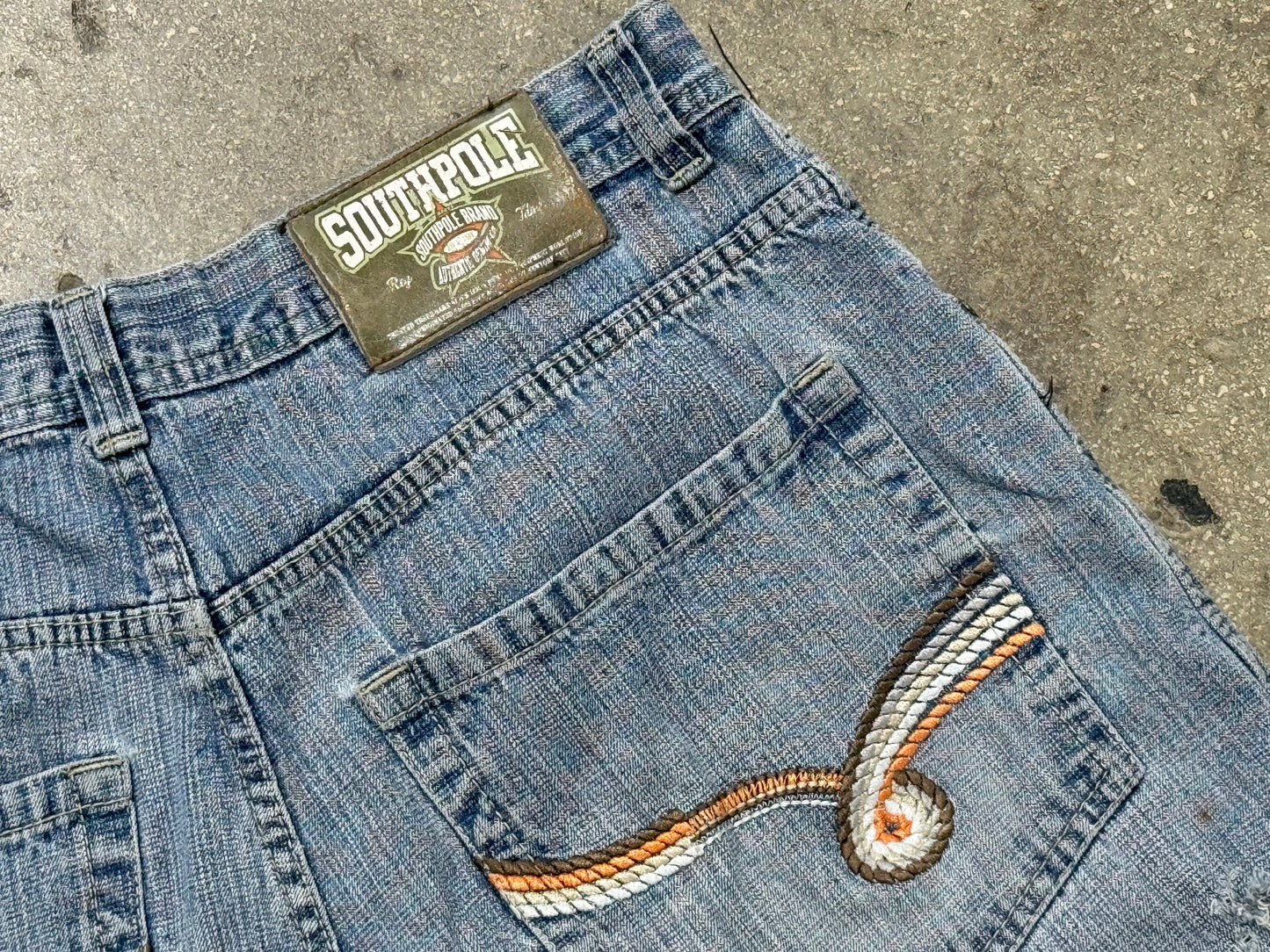 Southpole Embroidered Denim Shorts  Light Wash Size 36