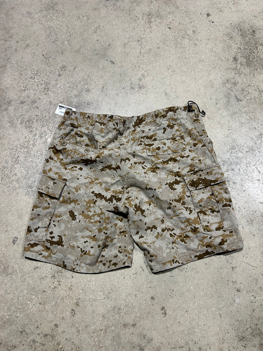 Digital Camo Shorts - Brown Size 42
