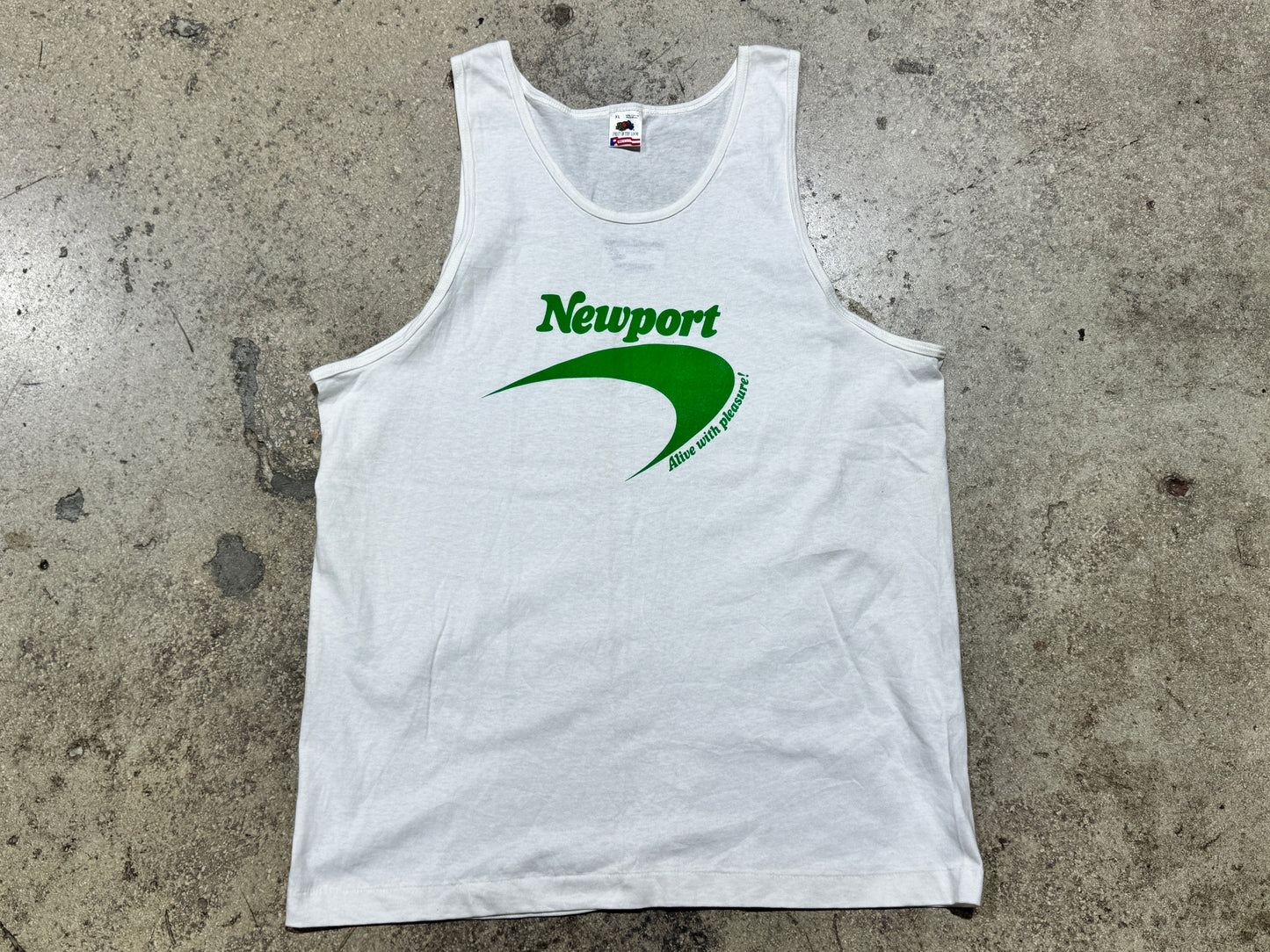 Newport Tank Top - White Size XL