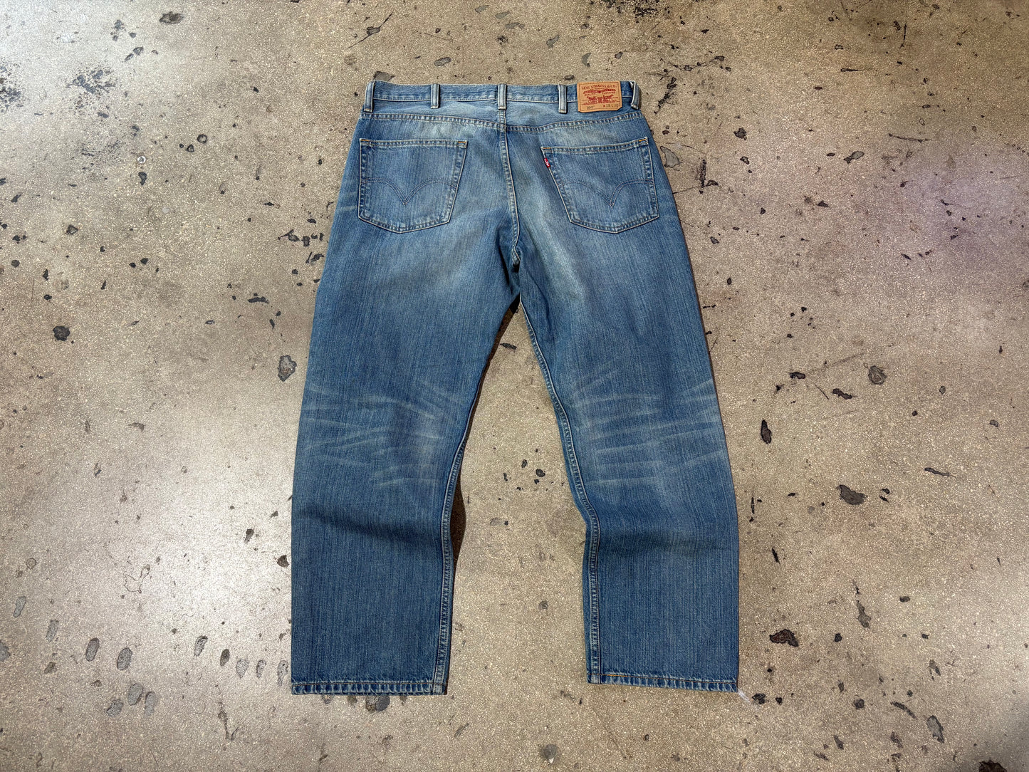 Levis 550 Denim Jeans - Blue Size 38 x 30