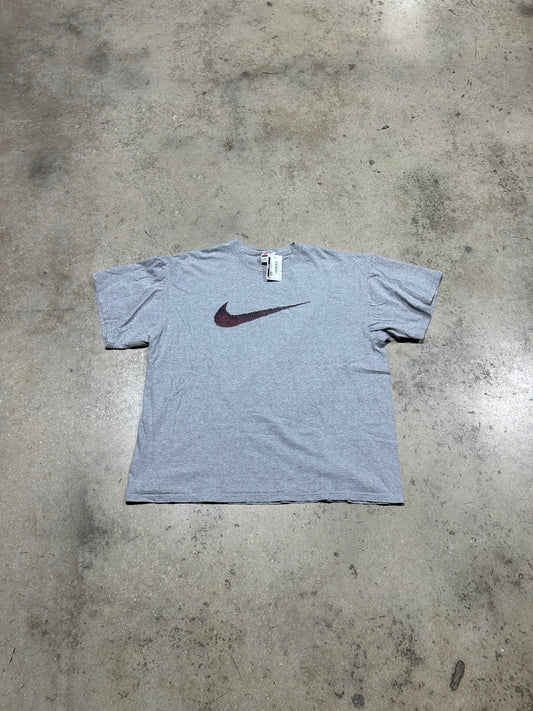 Nike Big Center Logo Tee - Grey Size XL