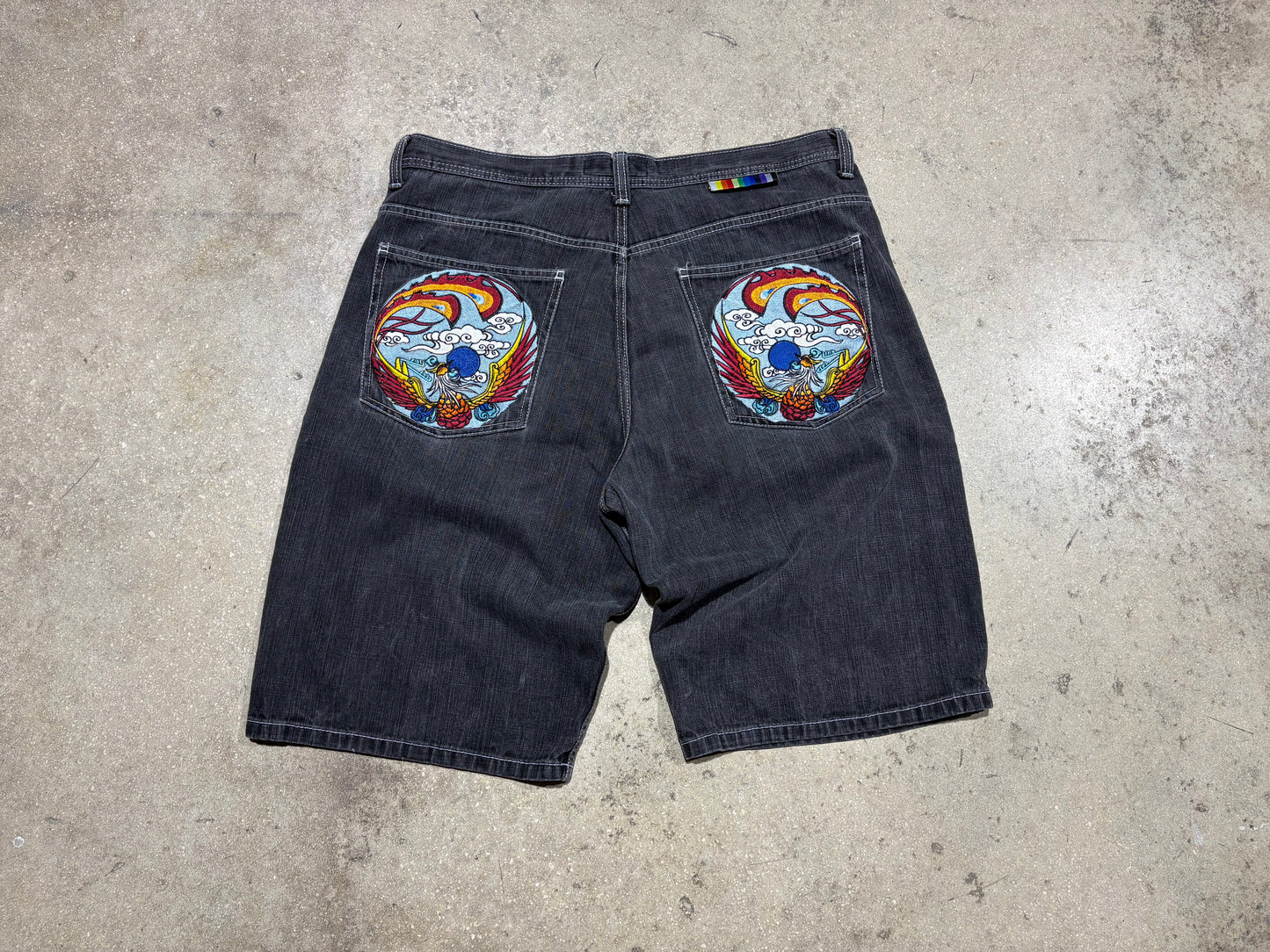Rainbow Bar Embroidered Bird Denim Shorts - Black Size 40