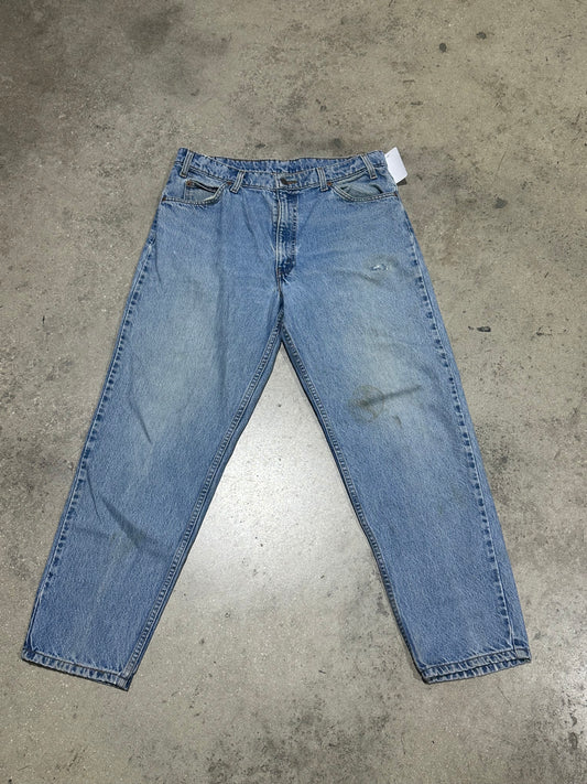 Levis 550 Jeans - Light Wash Size 36x30