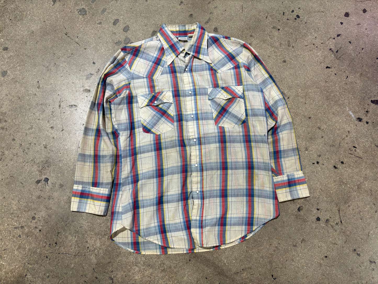 80s Levis Pearl Snap Button Flannel Shirt - White/Blue/ Red