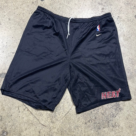 Nike Miami Heat Basketball Shorts - Black Size XL