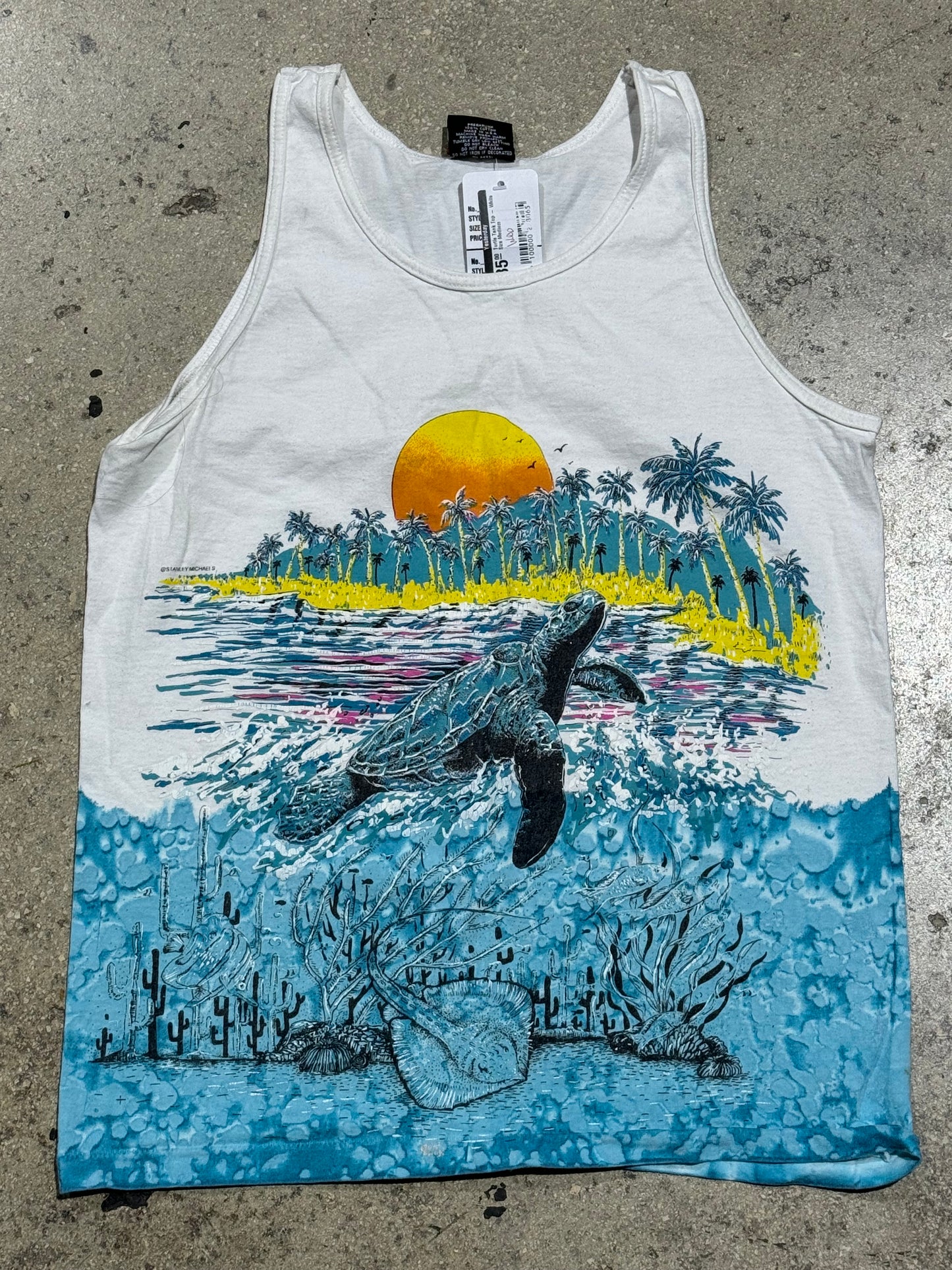 Turtle Tank Top - White Size Medium