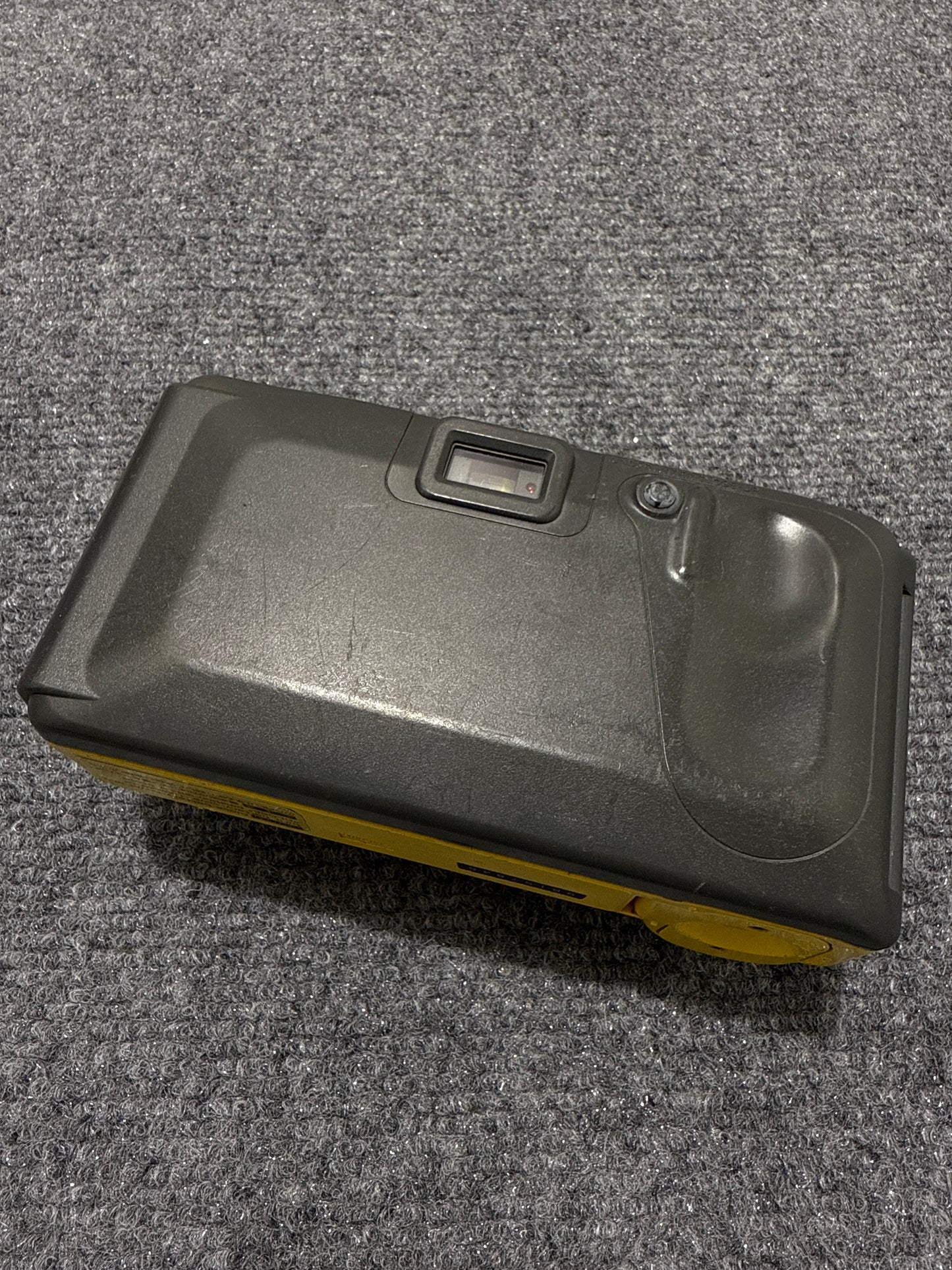 Minolta Weathermatic Dual 35 Film Camera